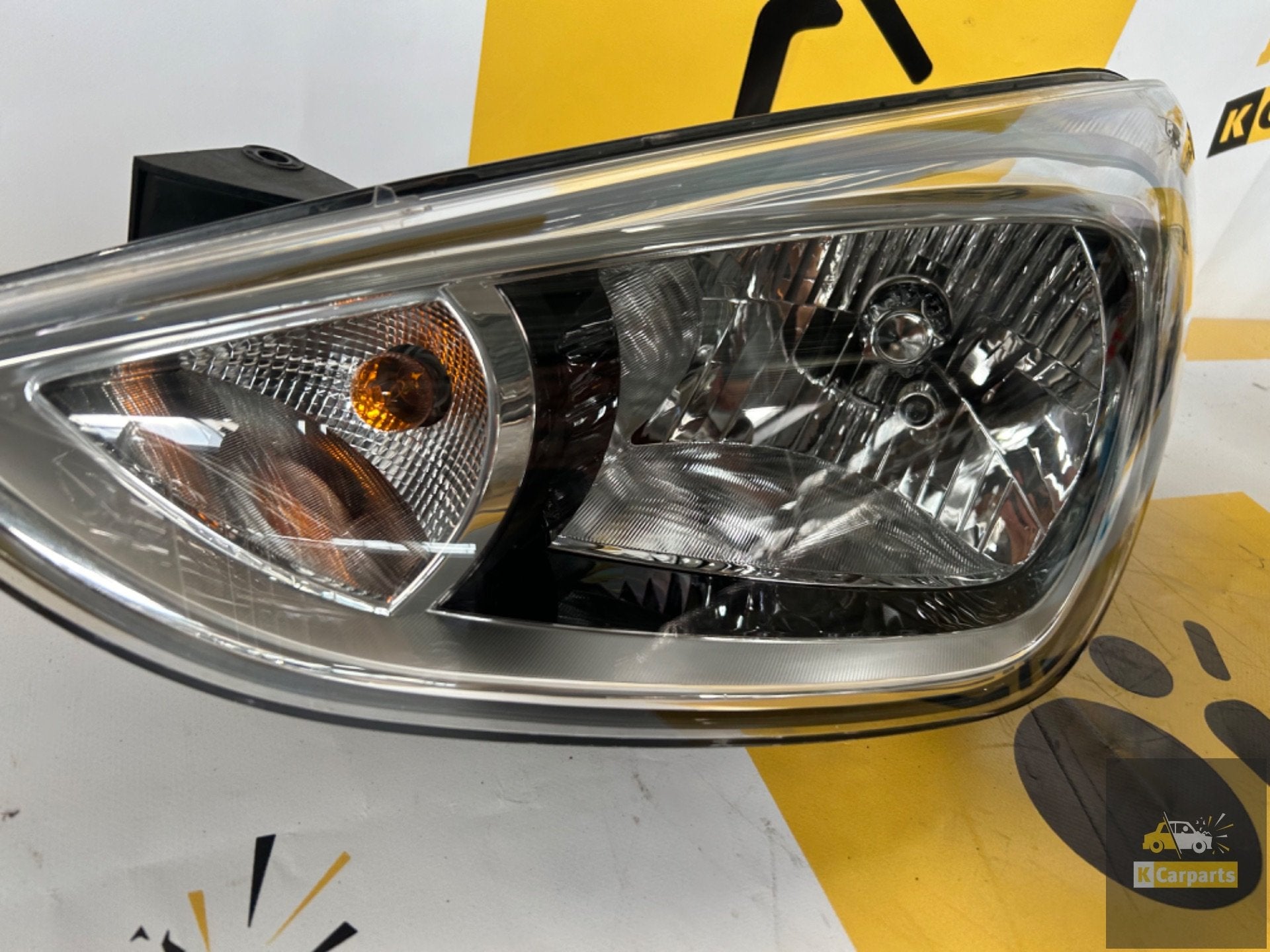 Hyundai i10 linksvoor koplamp H4 92101-B9000 2013/2019, Gebruikt, Heolleung-ro 12
06797  Seoul, Ophalen of Verzenden, Info@hyundai.com