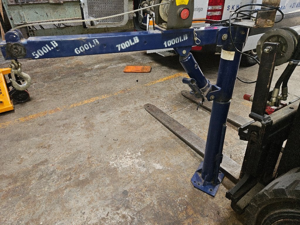 Kraantje voor op aanhanger of in bedrijfsbus, Ophalen, Gebruikt, Elektrisch