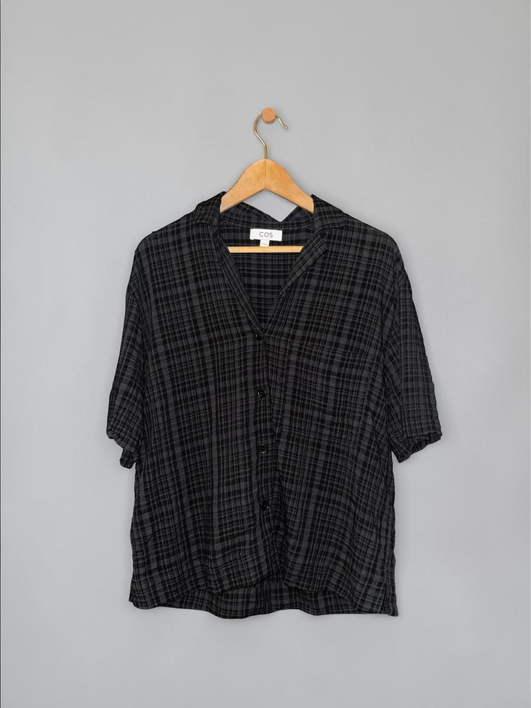 COS seersucker ruiten blouse top zwart navy blauw XS 34, Kleding | Dames, Ophalen of Verzenden, Zo goed als nieuw, Maat 34 (XS) of kleiner