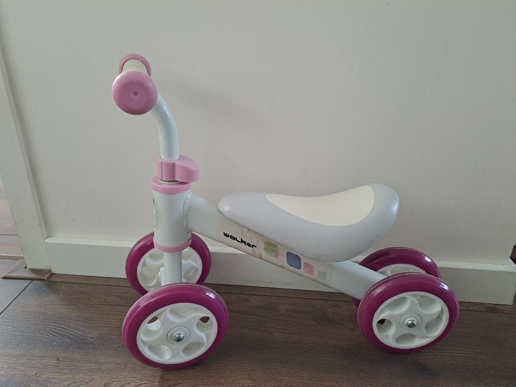 Skids Control Baby Walker 4-wiel loopfiets, Kinderen en Baby's, Speelgoed | Buiten | Voertuigen en Loopfietsen, Ophalen, Gebruikt