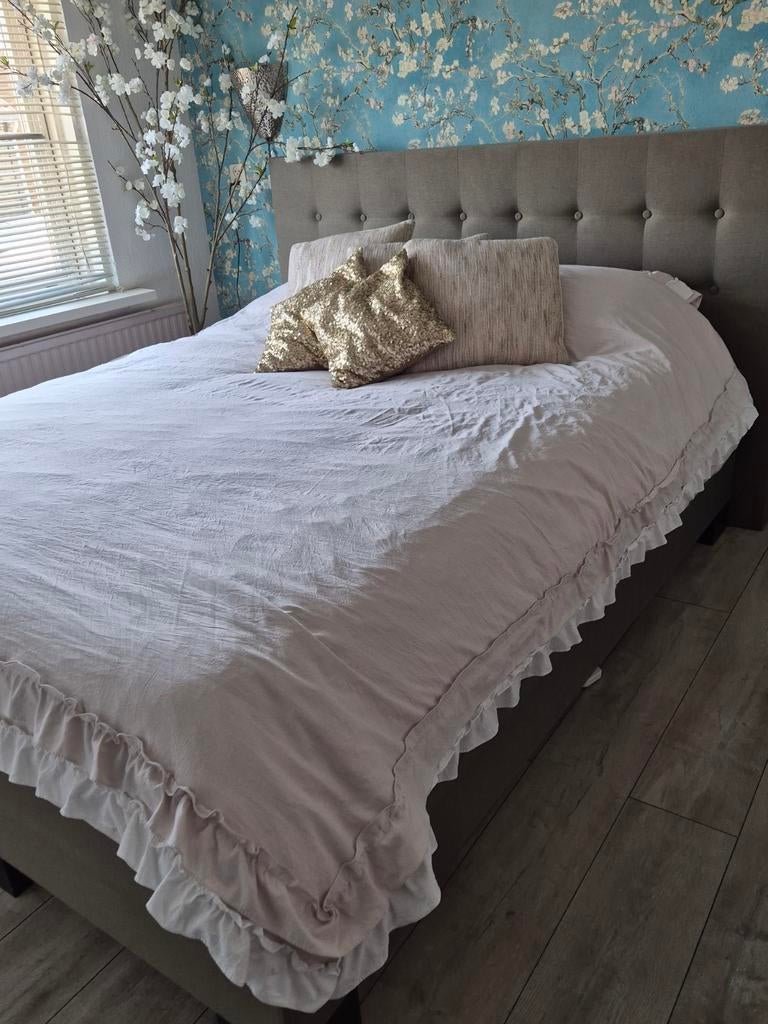 Swiss Sense boxspring taupe 160x200, Ophalen, Gebruikt, Bruin, Tweepersoons