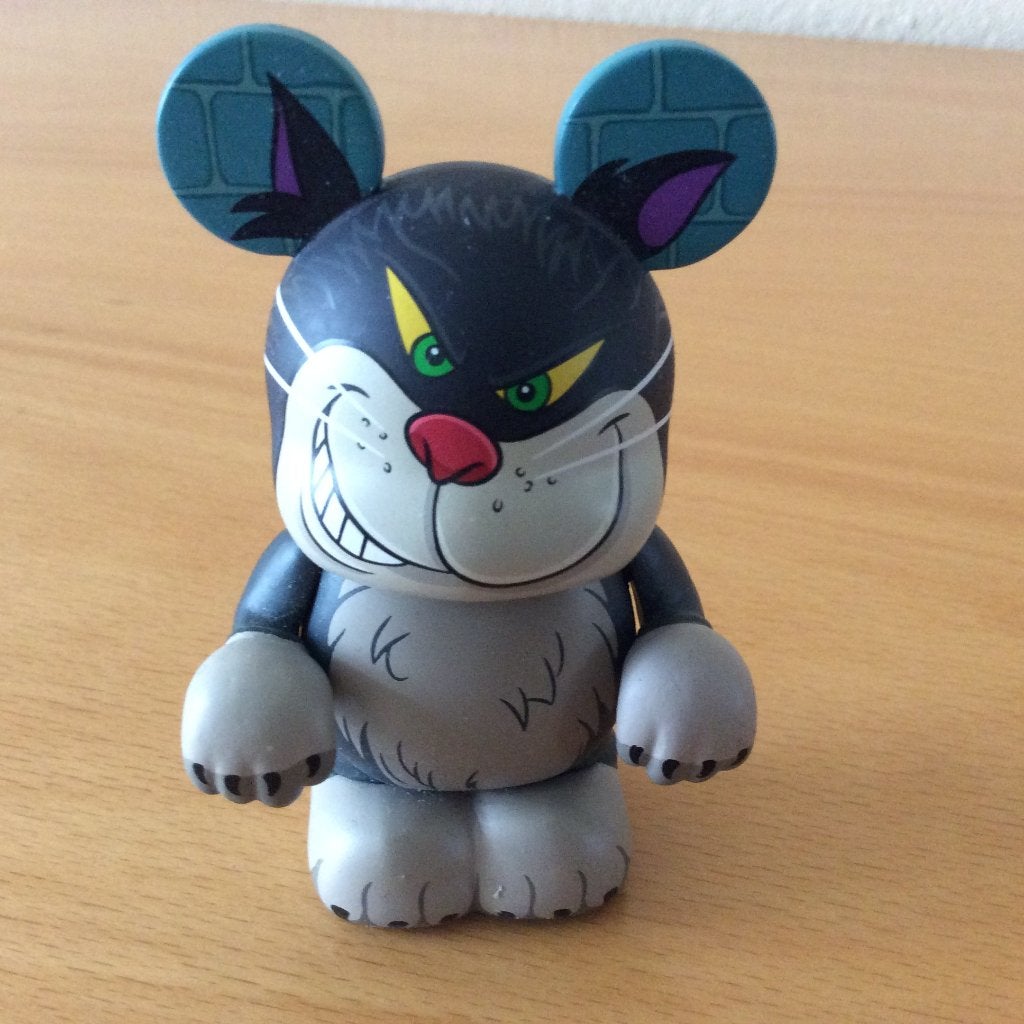 Disney Vinylmation Lucifer (assepoester), Ophalen of Verzenden, Assepoester of Belle, Zo goed als nieuw, Beeldje of Figuurtje
