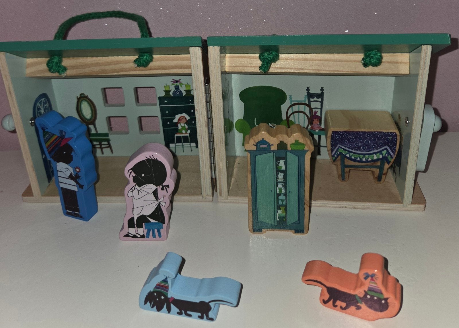 Jip en Janneke houten (meeneem) speelhuisje, Ophalen, Zo goed als nieuw