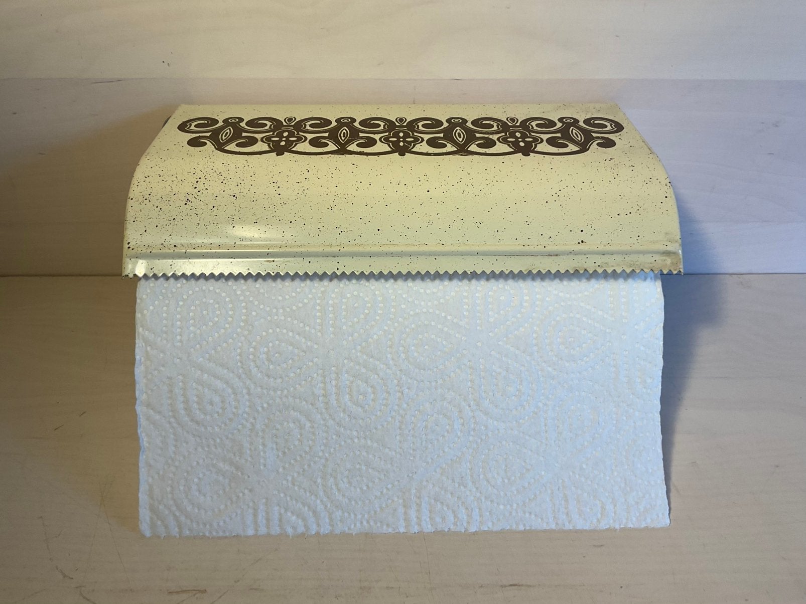 Vintage Brabantia keukenrolhouder crème met bruin motief, Huis en Inrichting, Keuken | Keukenbenodigdheden, Ophalen of Verzenden