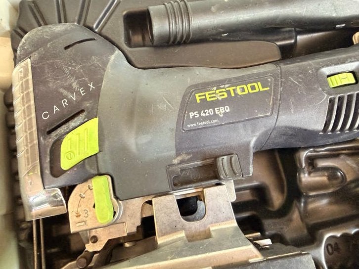 Festool Decoupeerzaag PS 420 EBQ & Delta Schuurmachine DTS 4, Ophalen, Gebruikt, Decoupeerzaag