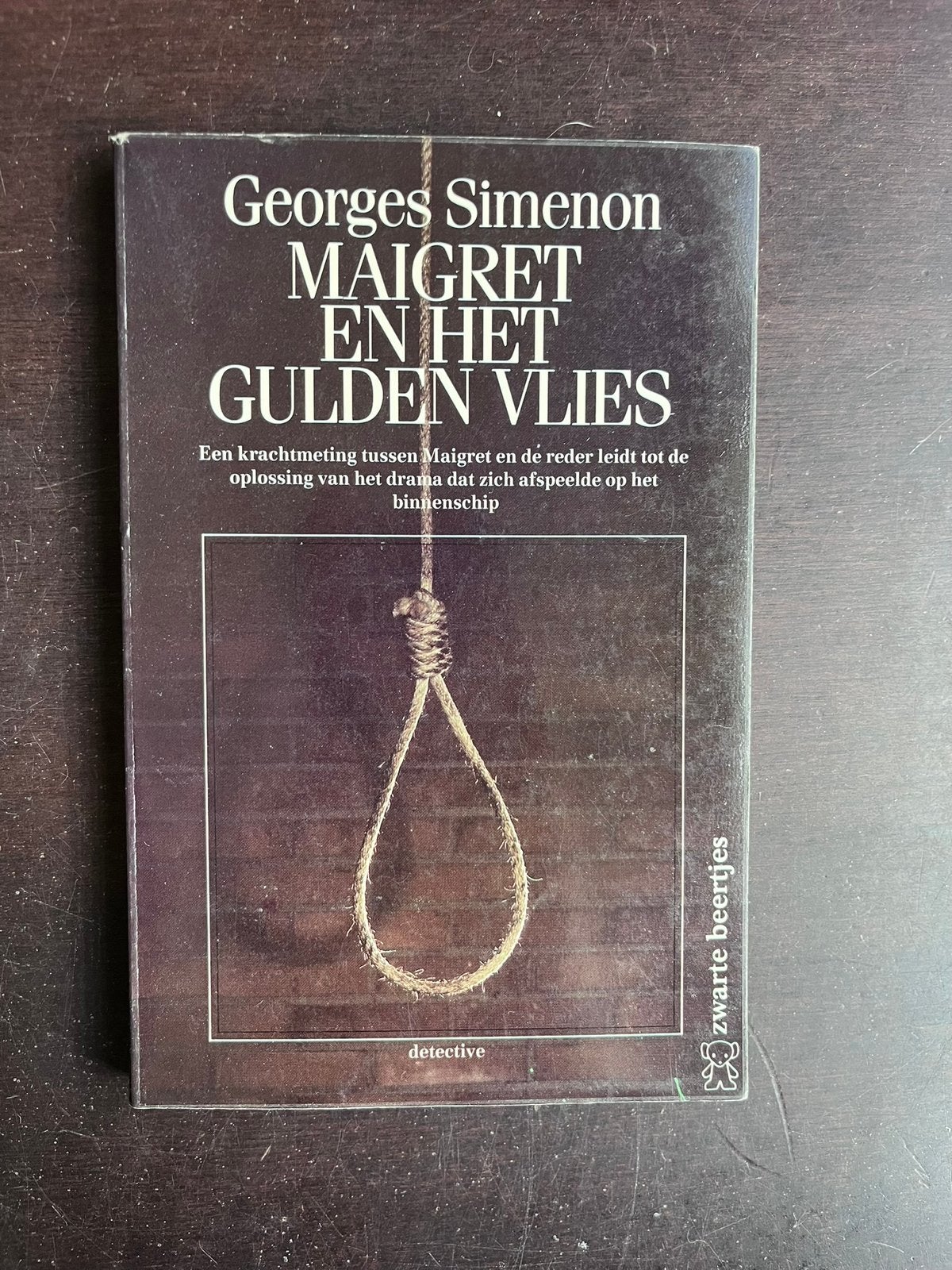 Georges Simenon - Maigret en het gulden vlies, Ophalen of Verzenden, Gelezen, Wereld overig