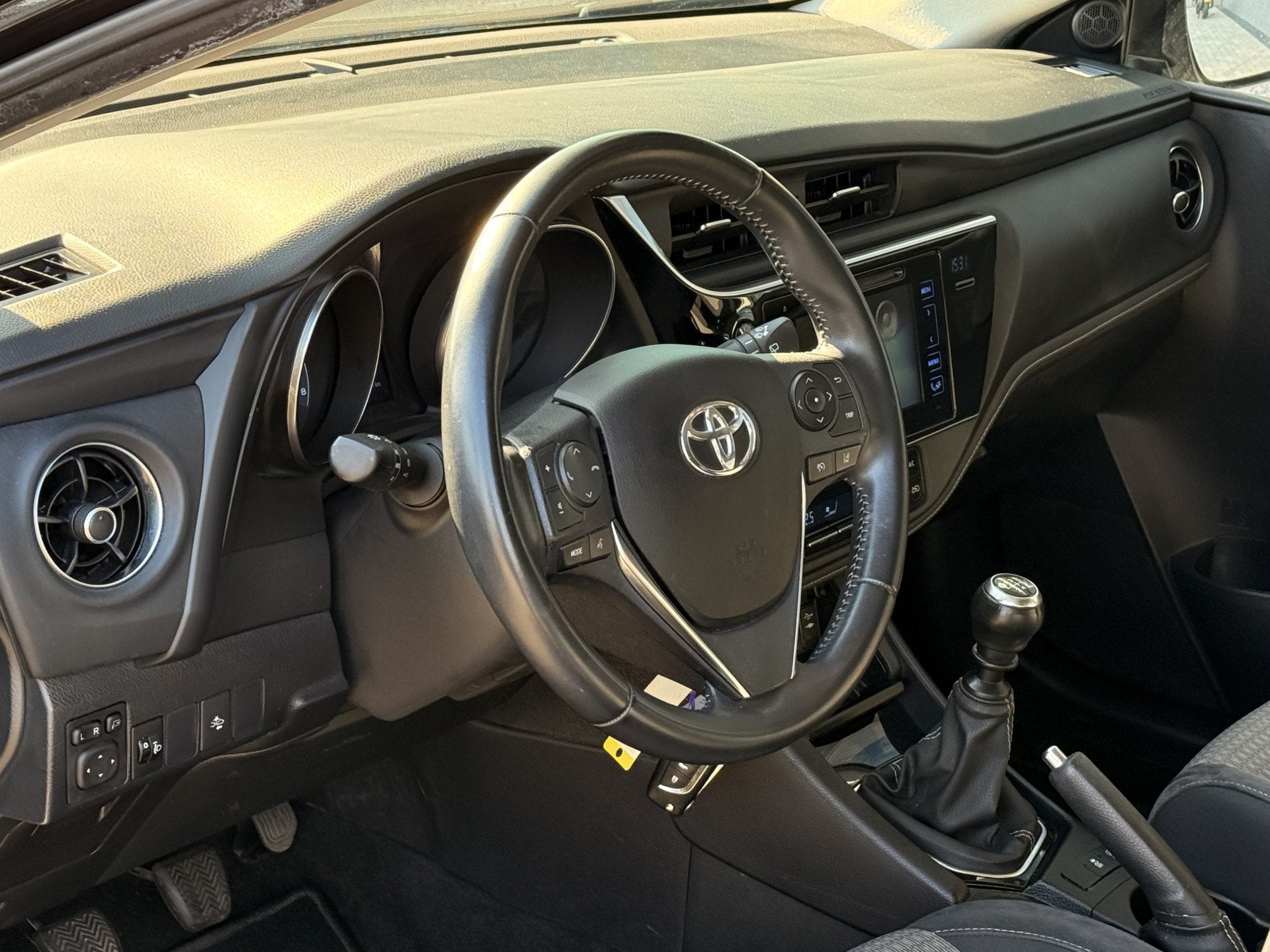 Toyota Auris 1.2 T | Cruise | Stoelverwarming | Lane Assist, Auto's, Voorwielaandrijving, 450 kg, Gebruikt, 4 cilinders