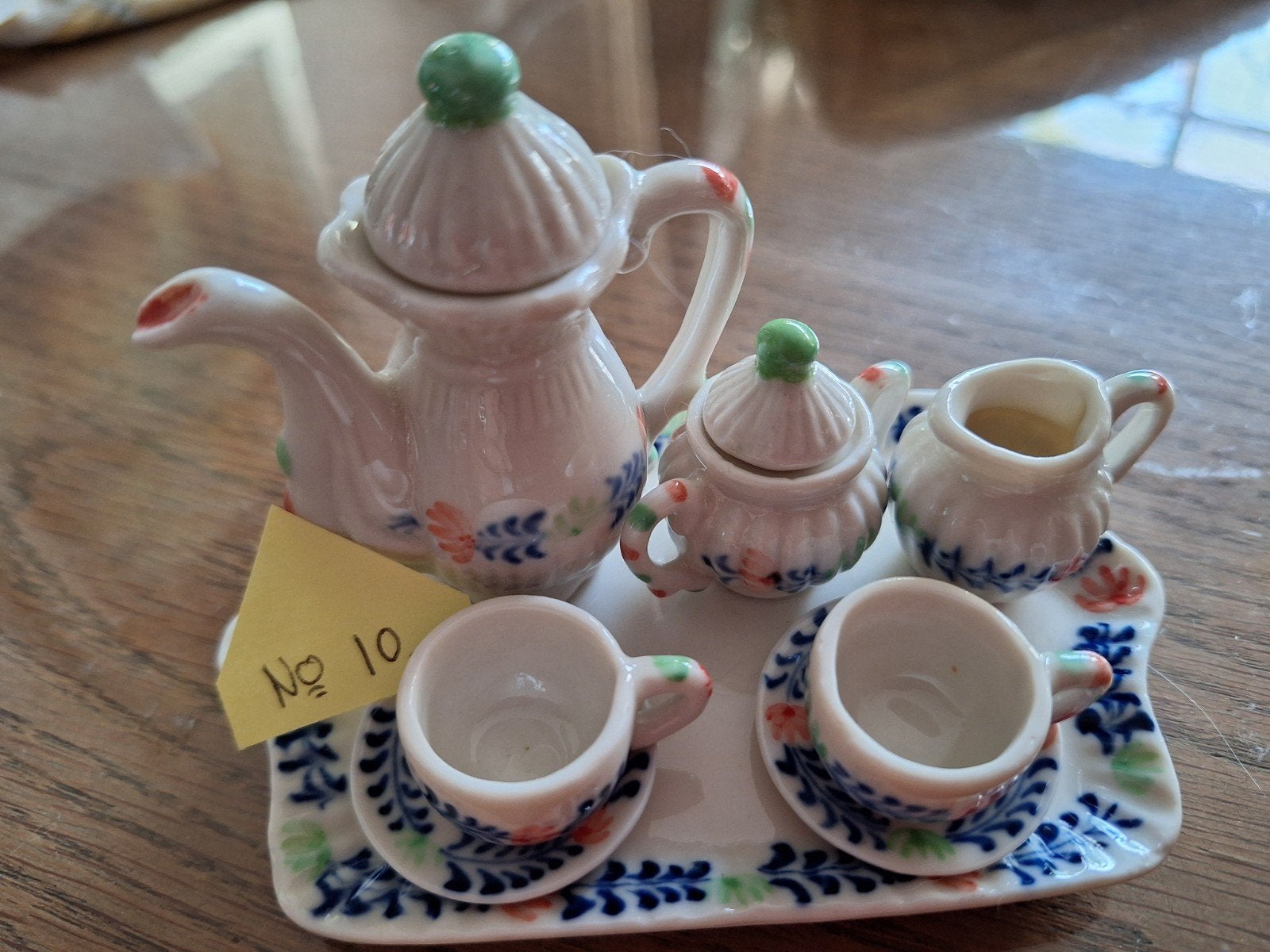 Miniatuur theeserviesje met bloemmotief, Ophalen of Verzenden