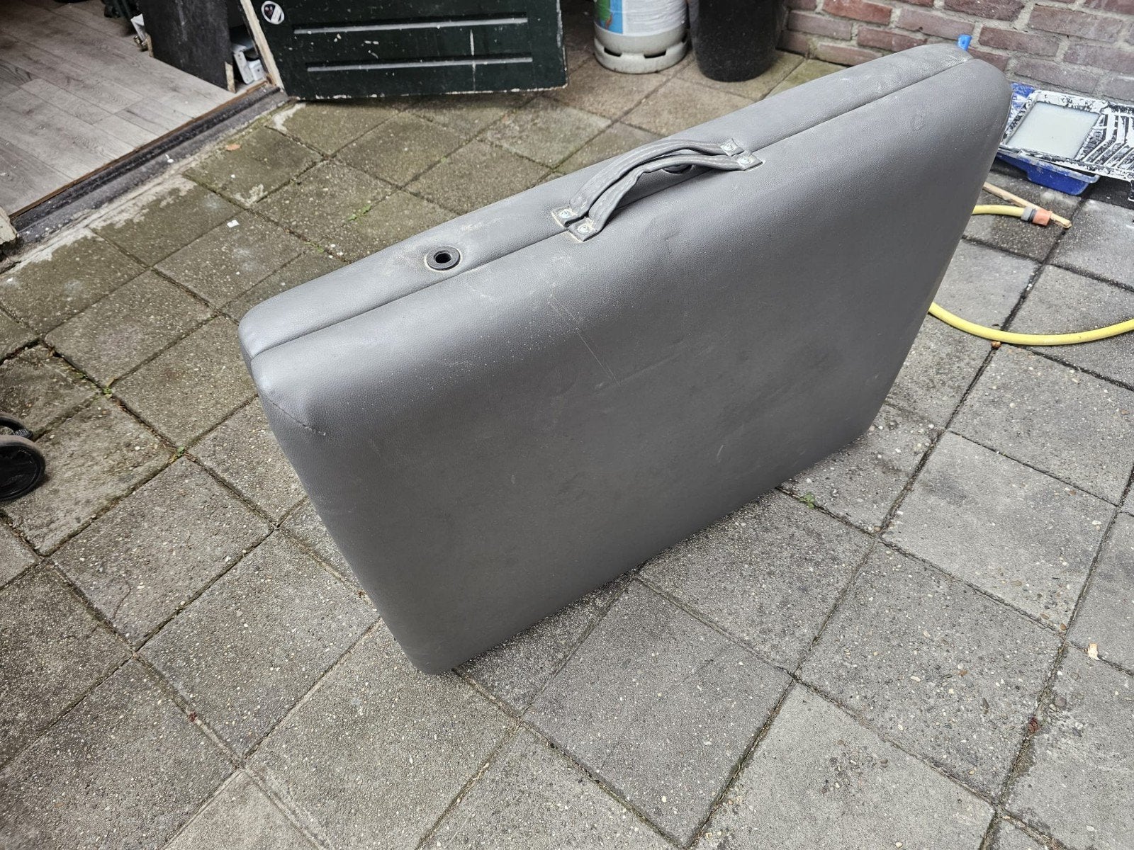 voor massage liggen, Ophalen