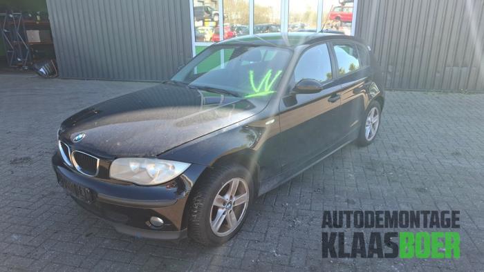 Voorbumper van een BMW 1-Serie (668/9), Gebruikt, -, -, Ophalen of Verzenden