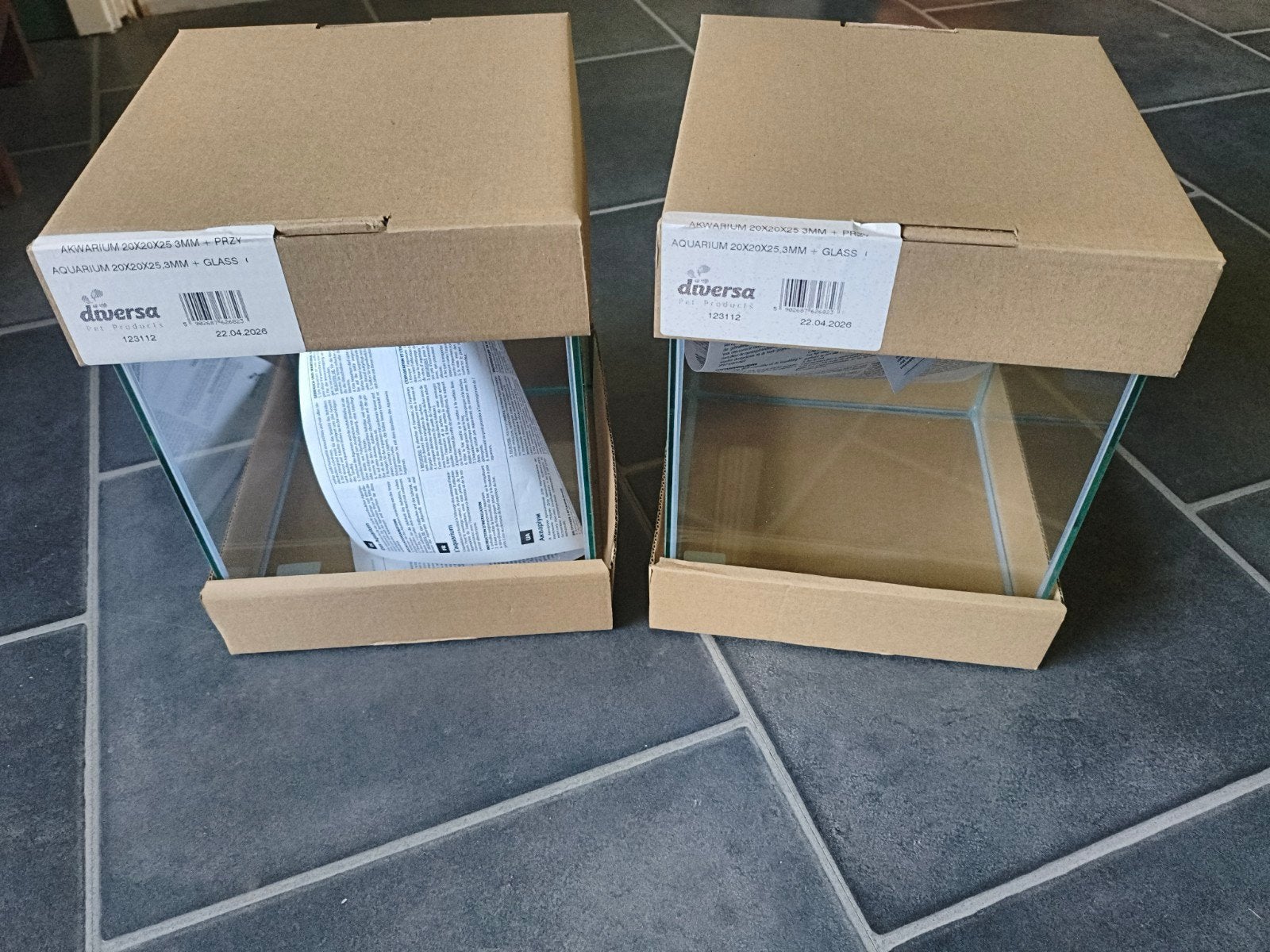 2 nieuwe aquarium/ terrarium 20x20x25, Dieren en Toebehoren, Ophalen of Verzenden, Nieuw, Leeg aquarium