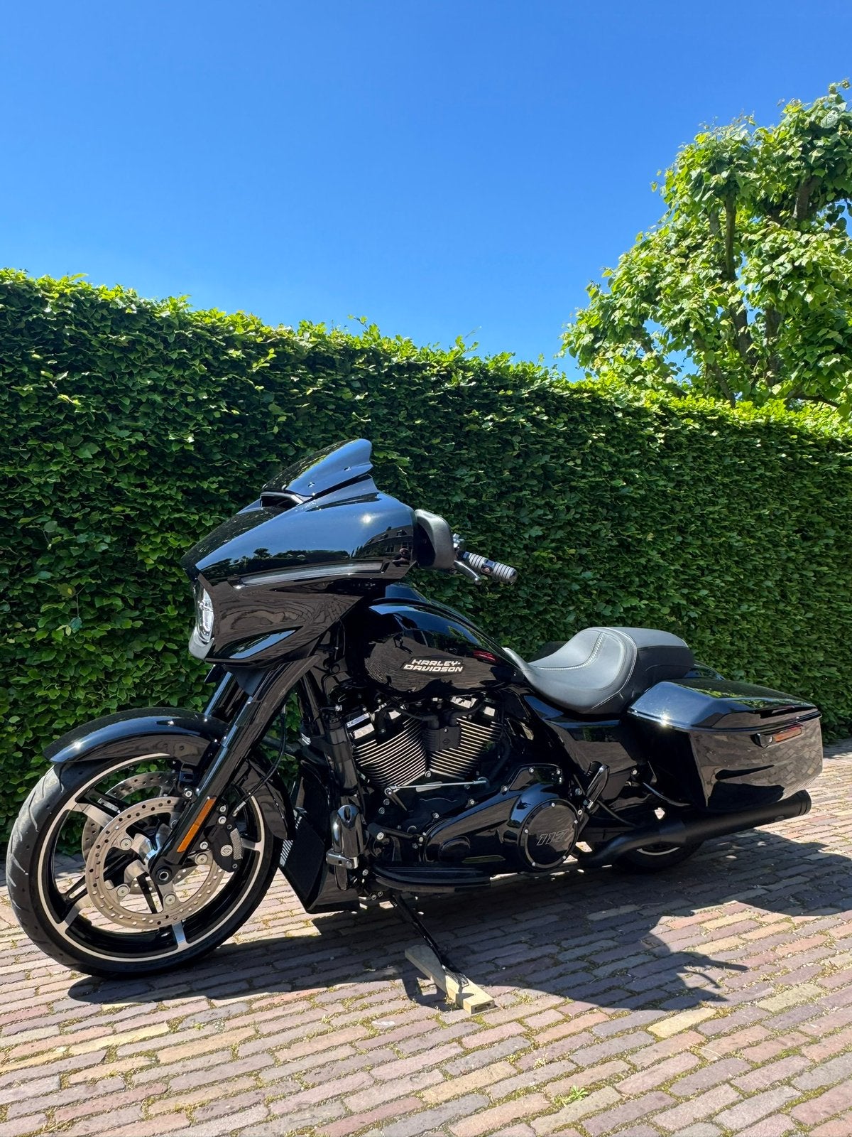 Harley-Davidson FLHX Street Glide 117. 2025. Jekill and Hyde, 2 cilinders, Motorrijbewijs A, Handvatverwarming, Meer dan 35 kW