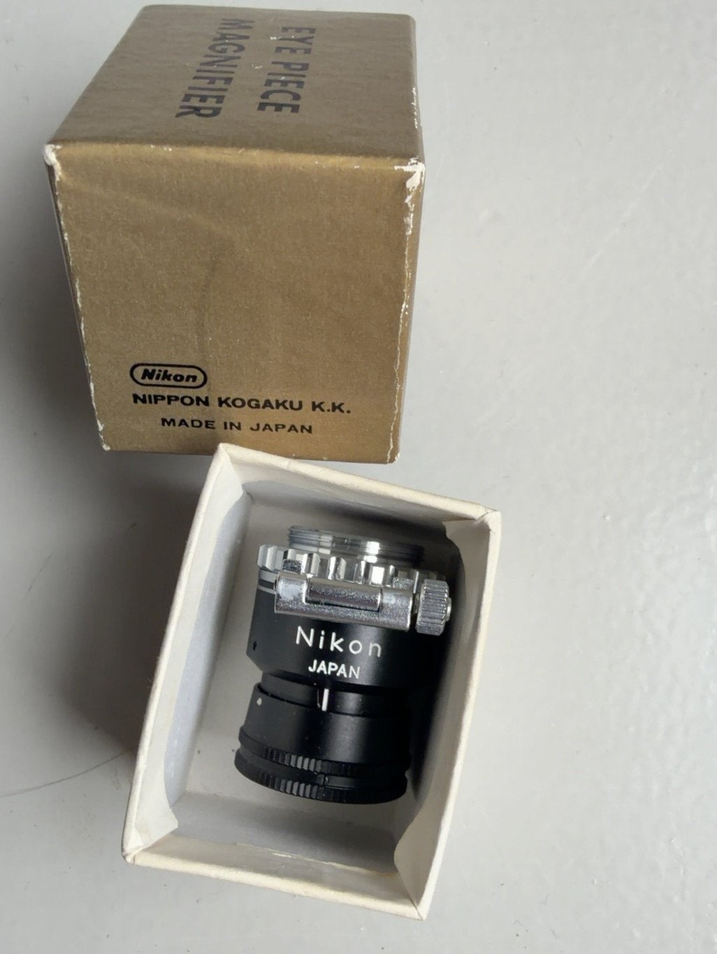Nikon Eye Piece Magnifier 2 + original doosje ca. 1970, Ophalen of Verzenden, Zo goed als nieuw, Spiegelreflex, Nikon