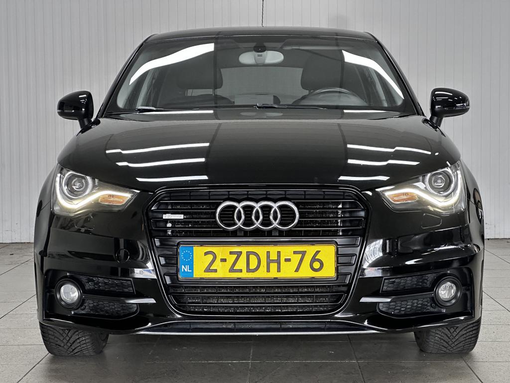 Audi A1 Sportback 1.2 TFSI Admired S-Line /BI-Xenon! /Navi /, Auto's, Audi, Voorwielaandrijving, Euro 5, 4 cilinders, 4 stoelen