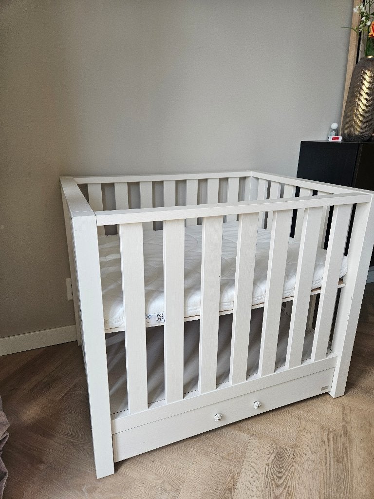 Box met lade, Ophalen, Gebruikt, Vierkant, Lade
