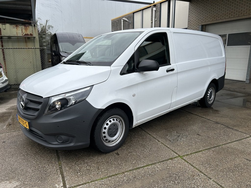 Mercedes-Benz Vito 114 CDI LANG KOELWAGEN FRIGO (bj 2021), Auto's, Automaat, Gebruikt, 4 cilinders, Wit