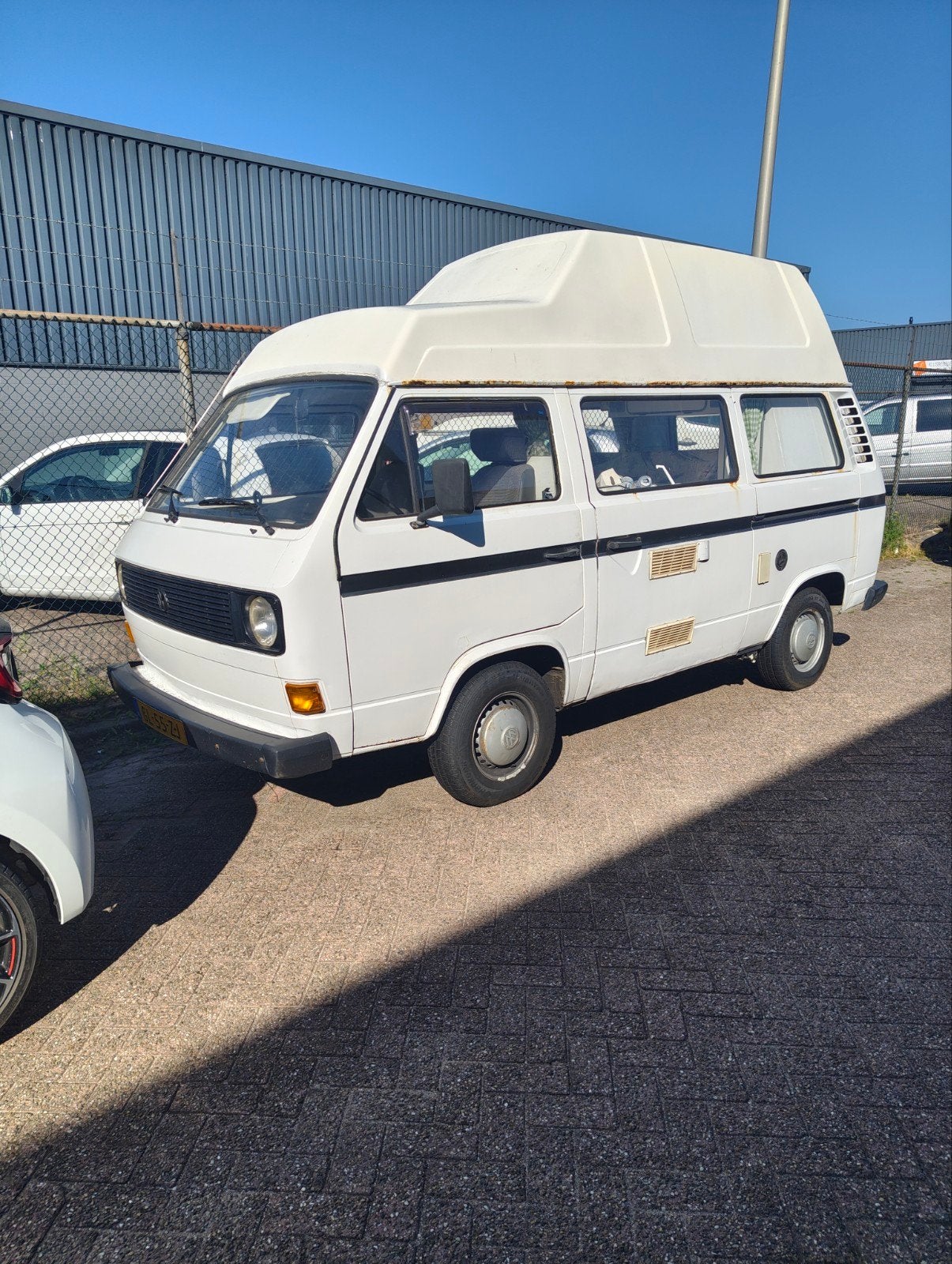 Volkswagen T3 camper BELASTINGVRIJ!, Caravans en Kamperen, Campers, Volkswagen, Luifel, Handgeschakeld, Particulier