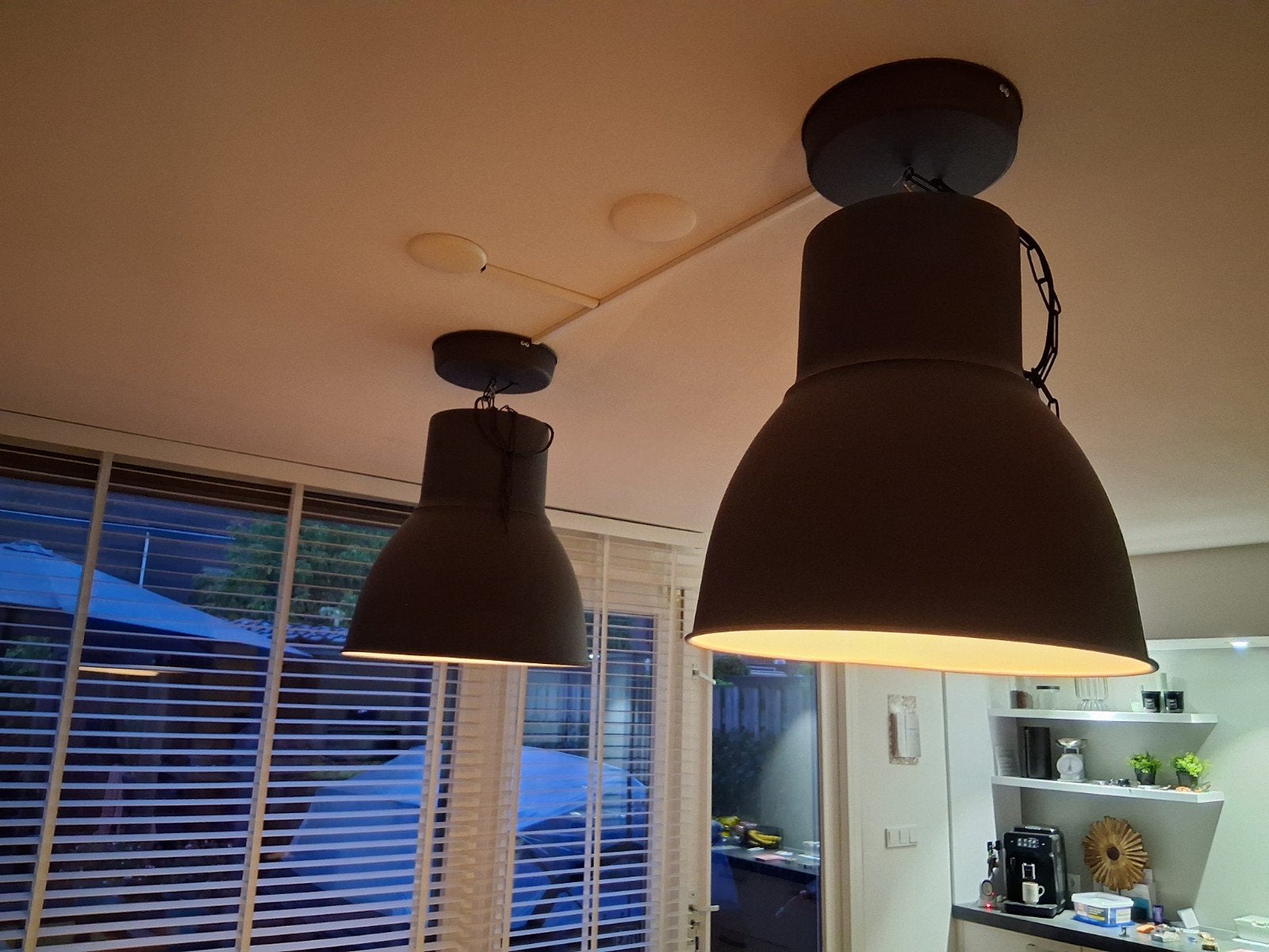 Set van 2 industriële plafondlampen, grijs, Huis en Inrichting, Lampen | Hanglampen, Ophalen, Gebruikt, E27 (groot), Metaal