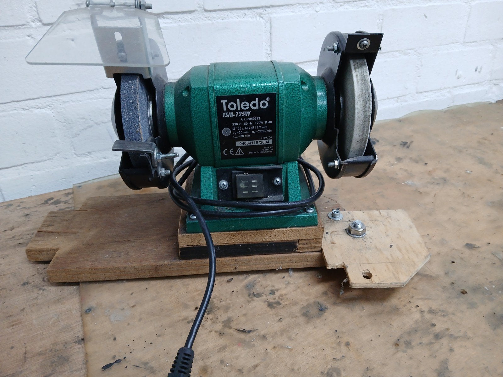 werkbank slijpmachine, Doe-het-zelf en Verbouw, Gereedschap | Slijpmachines, Ophalen of Verzenden, Gebruikt, Minder dan 700 watt