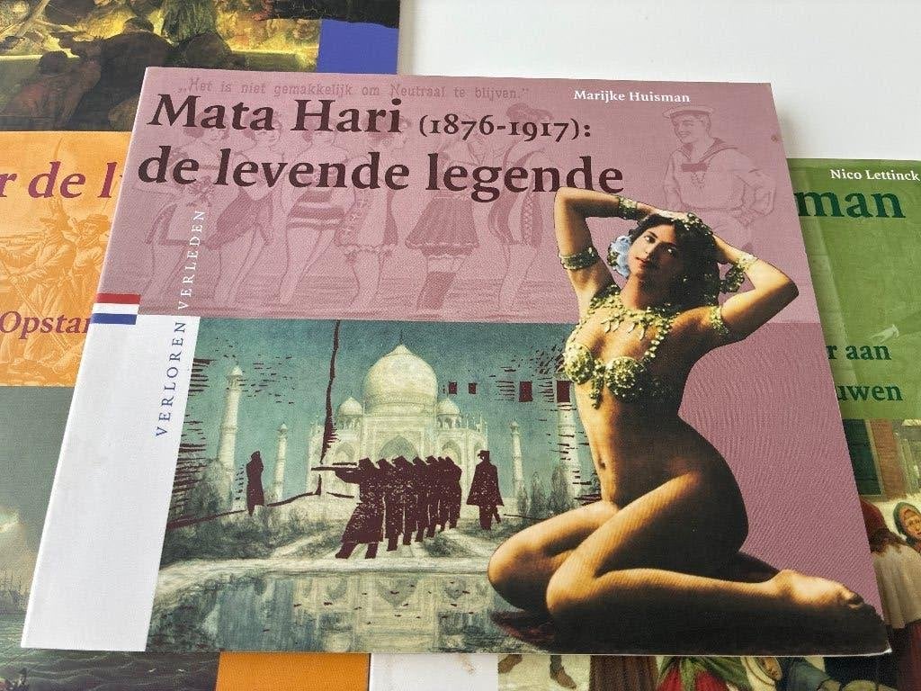 Verloren Verleden deel 2 Mata Hari de levende legende, Ophalen, 20e eeuw of later, Gelezen
