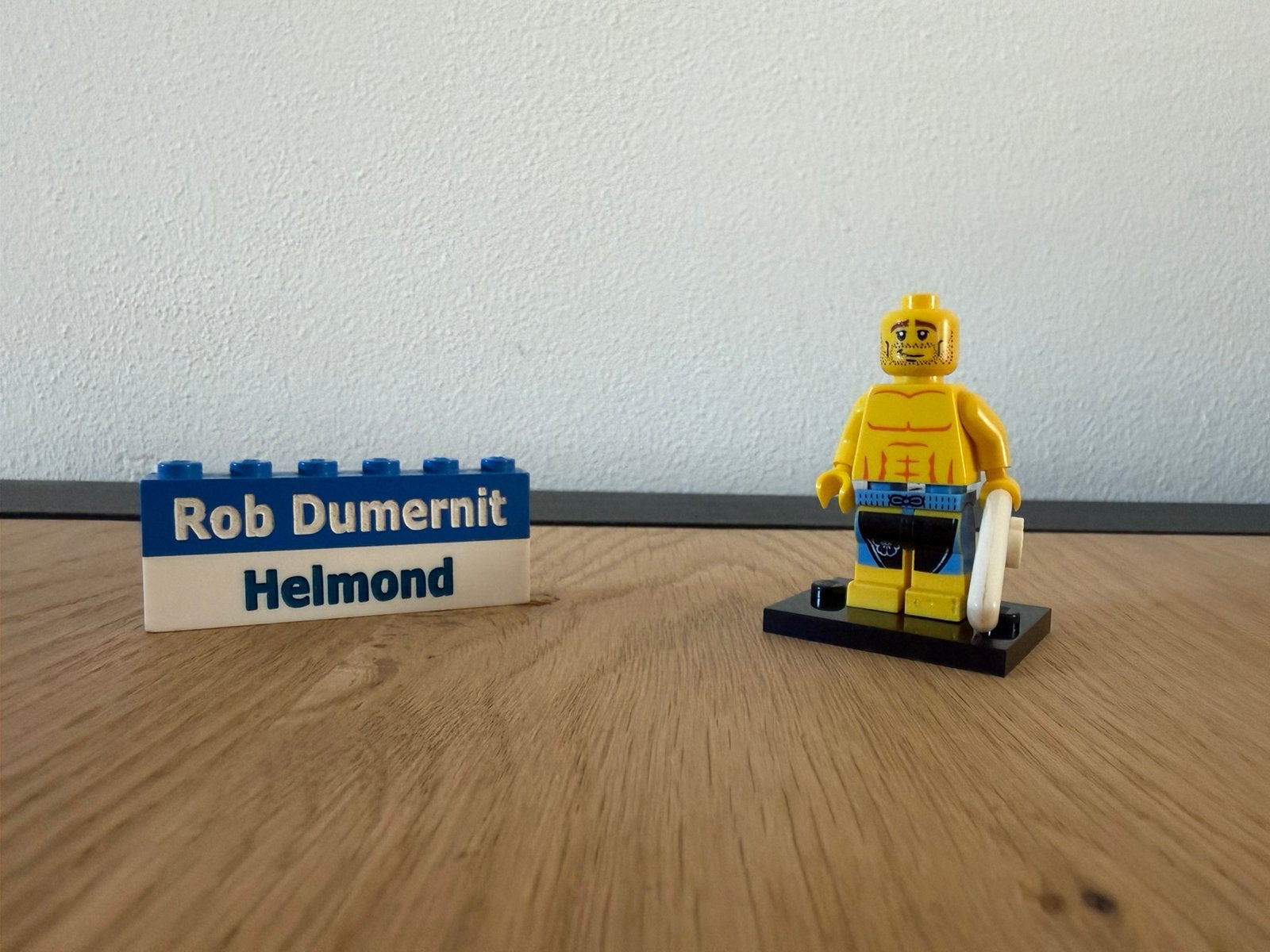 Lego col02-15; Collectable Minifigures, Series 2, Surfer, Lego, Ophalen of Verzenden, Zo goed als nieuw, Minifiguren serie