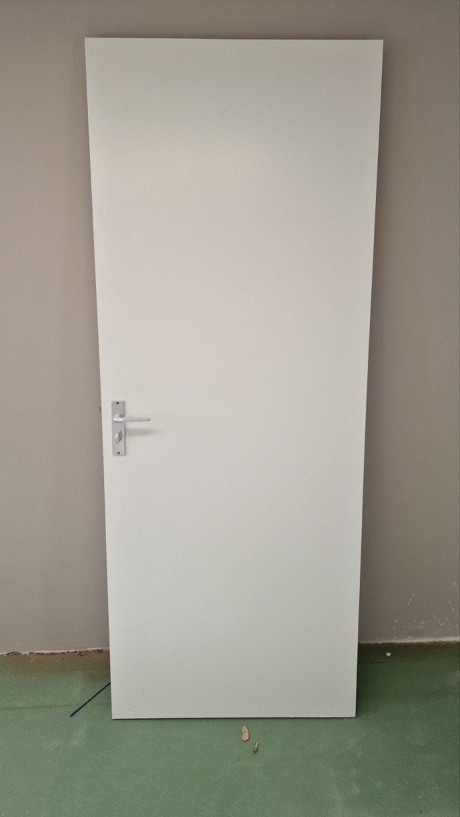 Binnendeur wit met klink - 2105 x 825mm, Doe-het-zelf en Verbouw, Deuren en Horren, Ophalen, Binnendeur, 200 tot 215 cm