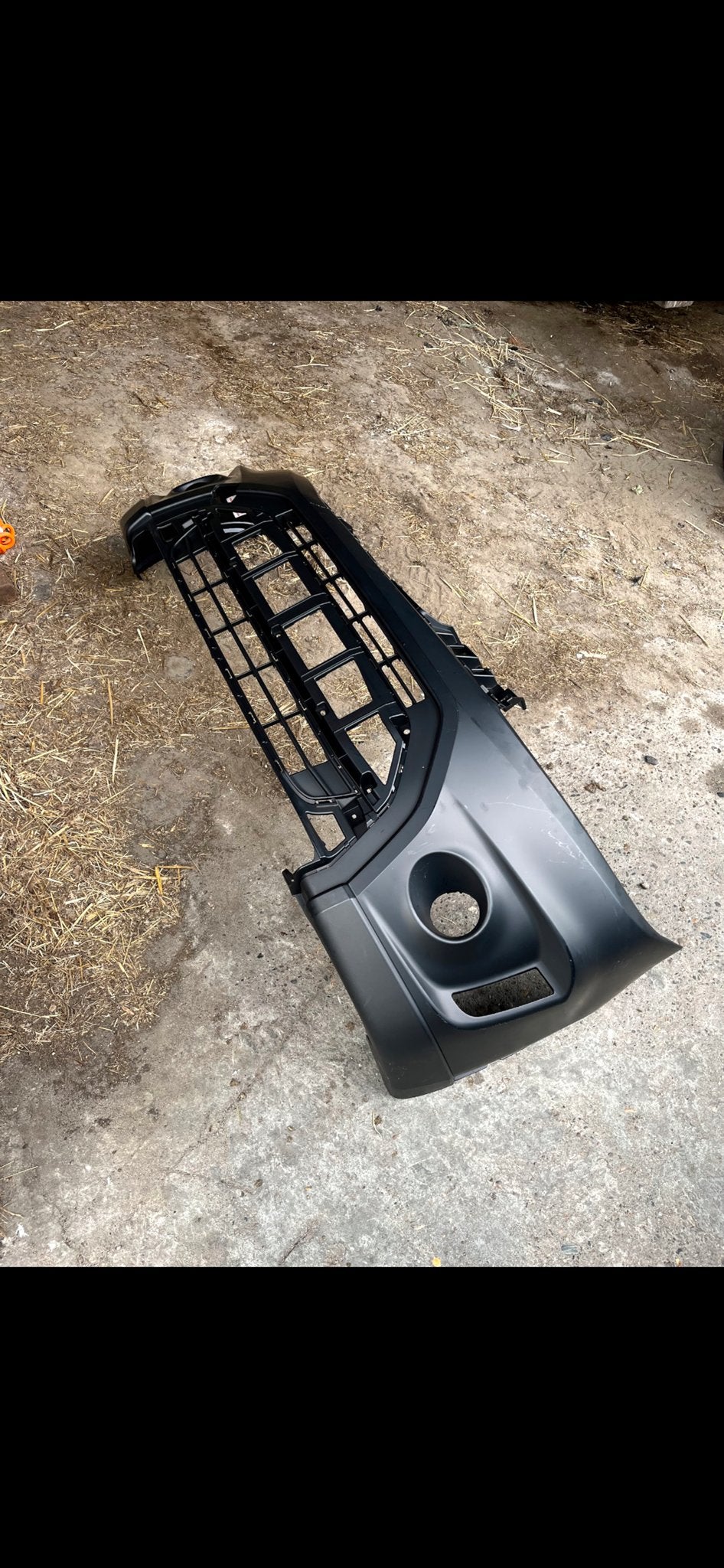 Suzuki Vitara Bumper - Voorbumper, Auto-onderdelen, Carrosserie en Plaatwerk, Ophalen, Voor, Nieuw, Bumper