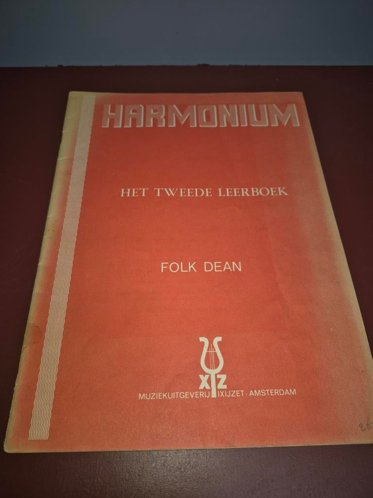 Harmonium, het tweede leerboek, Folk Dean, Ophalen of Verzenden, Zo goed als nieuw