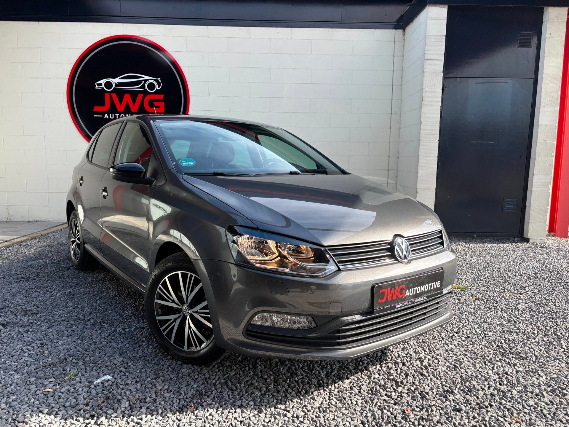 Volkswagen Polo 1.2 TSI Allstar Airco/Bluetooth/Stoelverwarm, Auto's, Stof, Gebruikt, Zwart, 4 cilinders