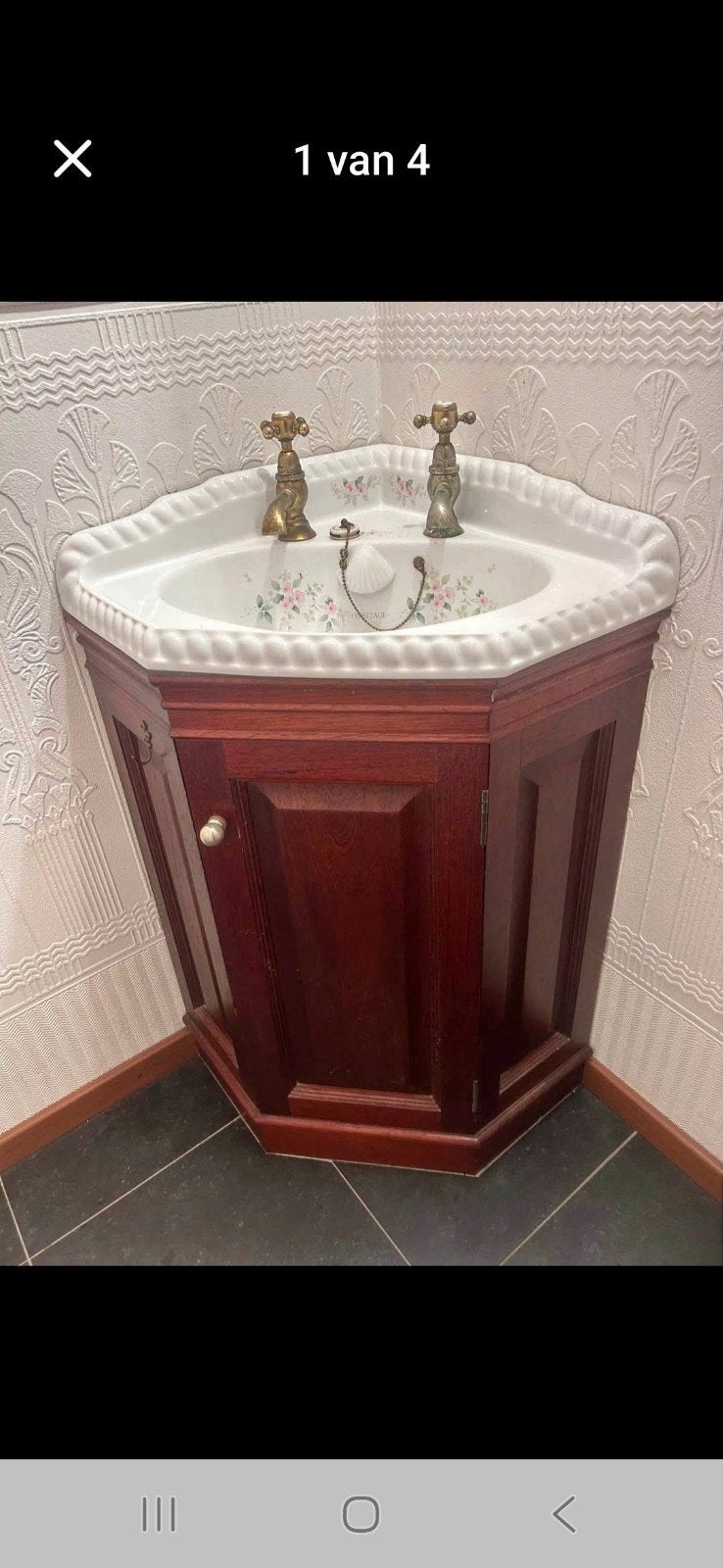 Antieke wastafel en toilet - 100 jaar oud, Ophalen of Verzenden, Zo goed als nieuw, Koper, Wastafel
