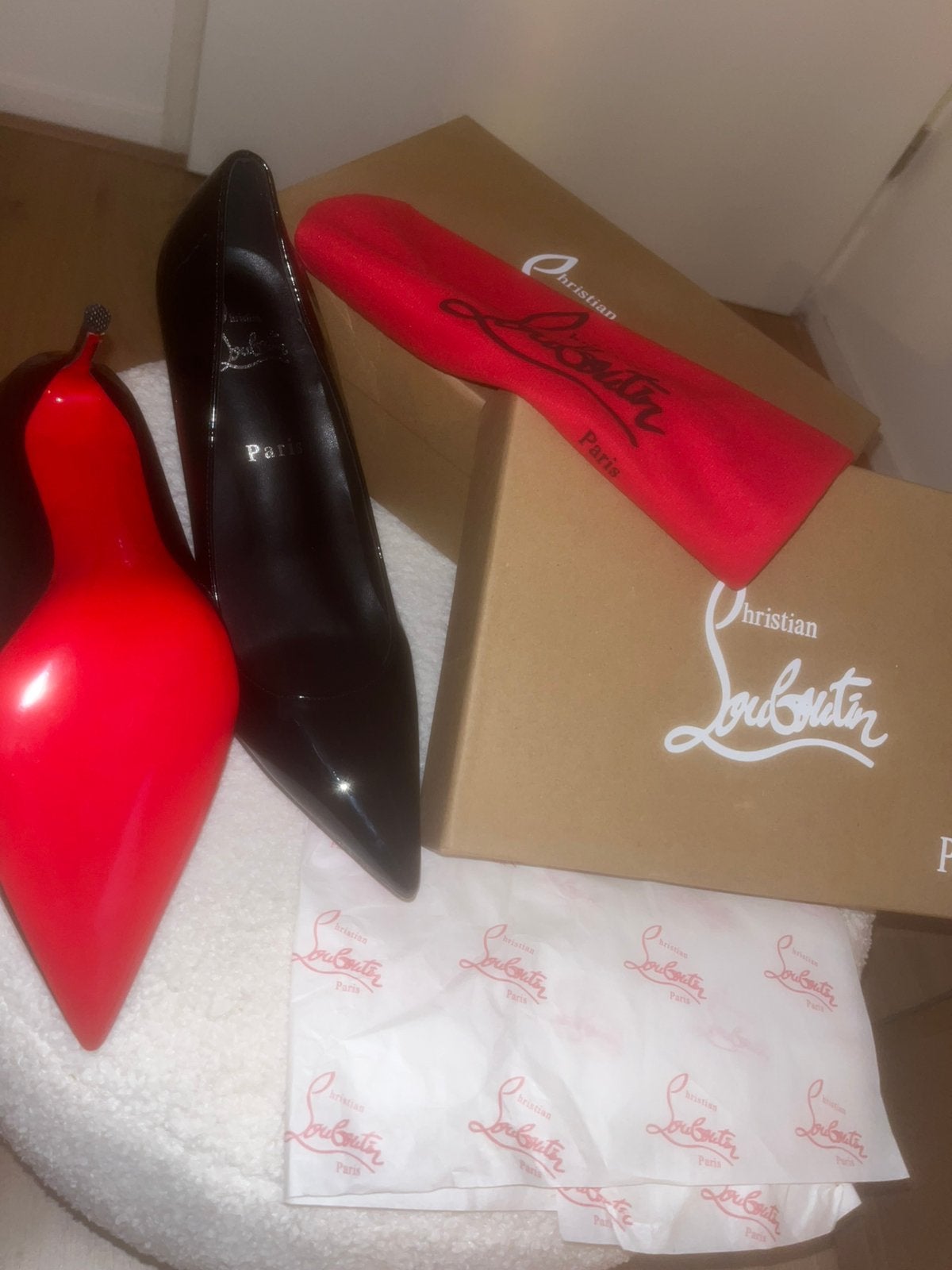 Louboutin Miss Z 10cm — Voor dames met maat 41!, Ophalen of Verzenden, Zo goed als nieuw, Zwart, Sneakers of Gympen