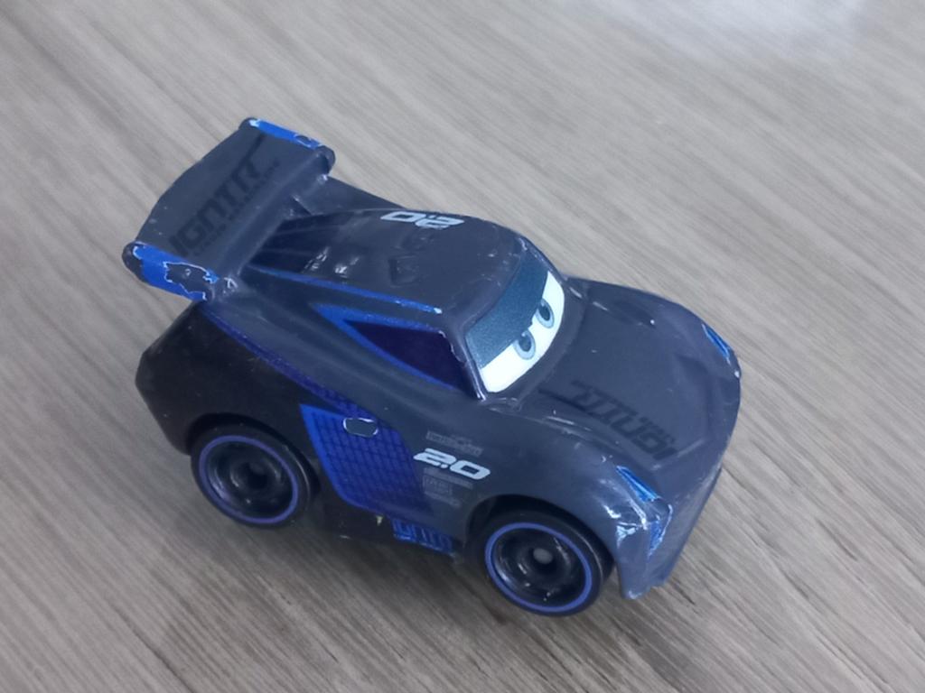 Mattel Disney Pixar Cars Mini Racers Jackson Storm, Ophalen of Verzenden, Zo goed als nieuw, Auto