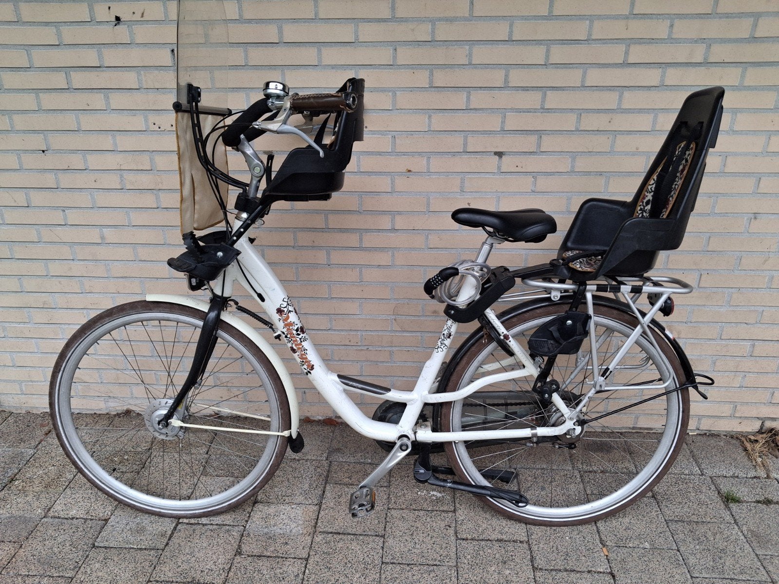 Dames fiets 28" (7 vers) "Montego", Fietsen en Brommers, Fietsen | Dames | Moederfietsen, Ophalen, 2 zitjes, Versnellingen, Trommelrem