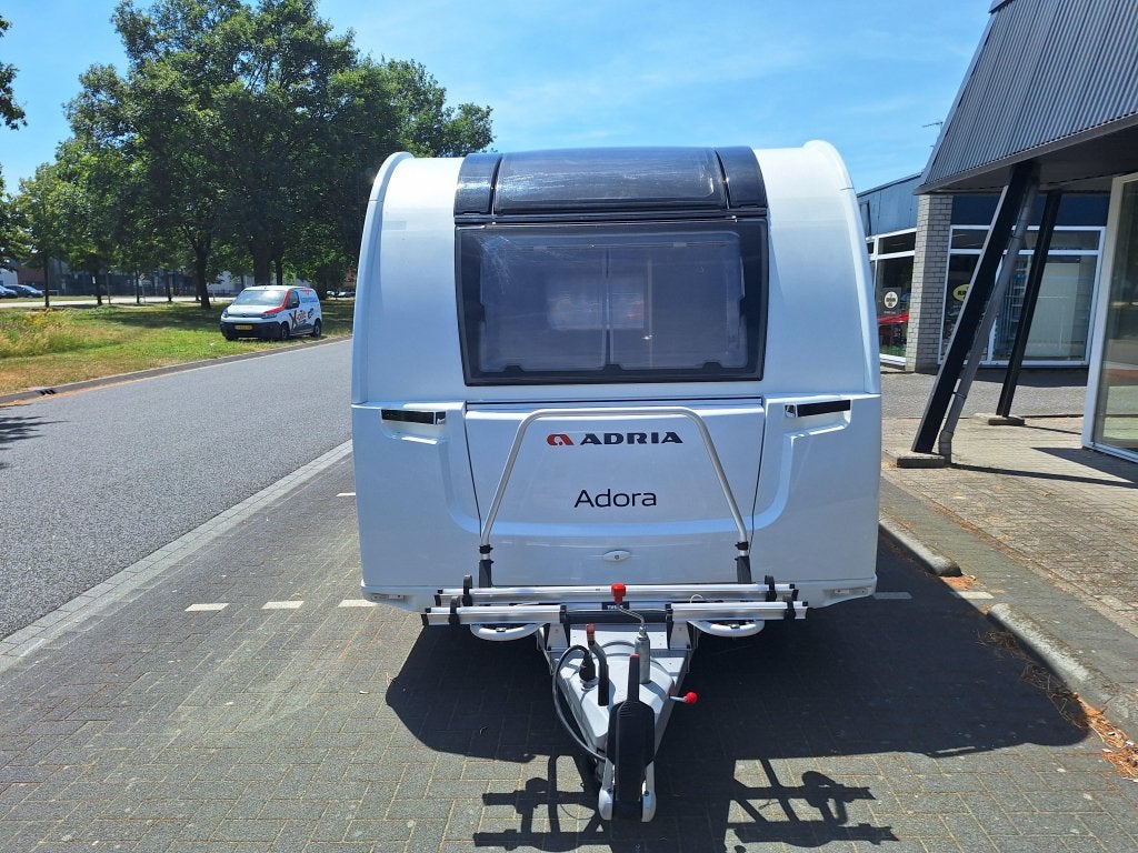 Adria Adora 472 LU MOVER EN VOORTENT, Caravans en Kamperen, Caravans, Rondzit, Bedrijf, Adria, Tot en met 4