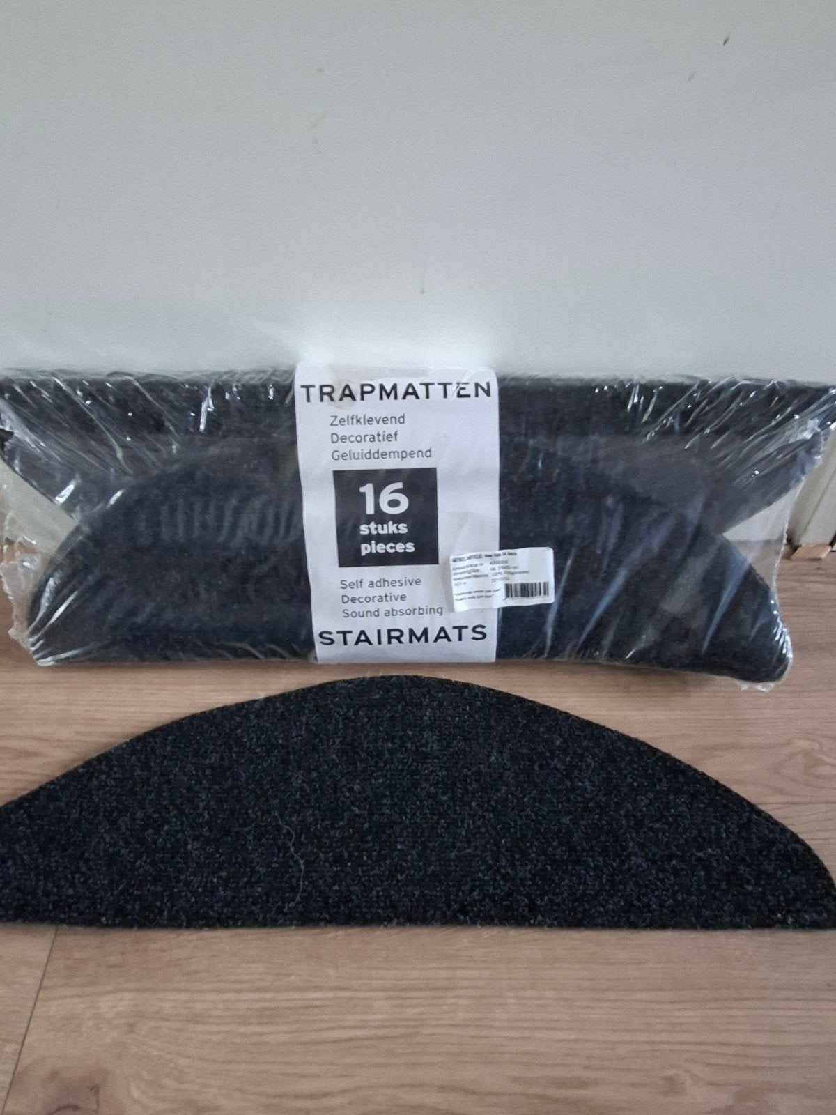 Zelfklevende Trapmatten - 16 Stuks, Geluiddempend, Ophalen, Minder dan 50 cm, Modern, functioneel, geluiddempend, Nieuw