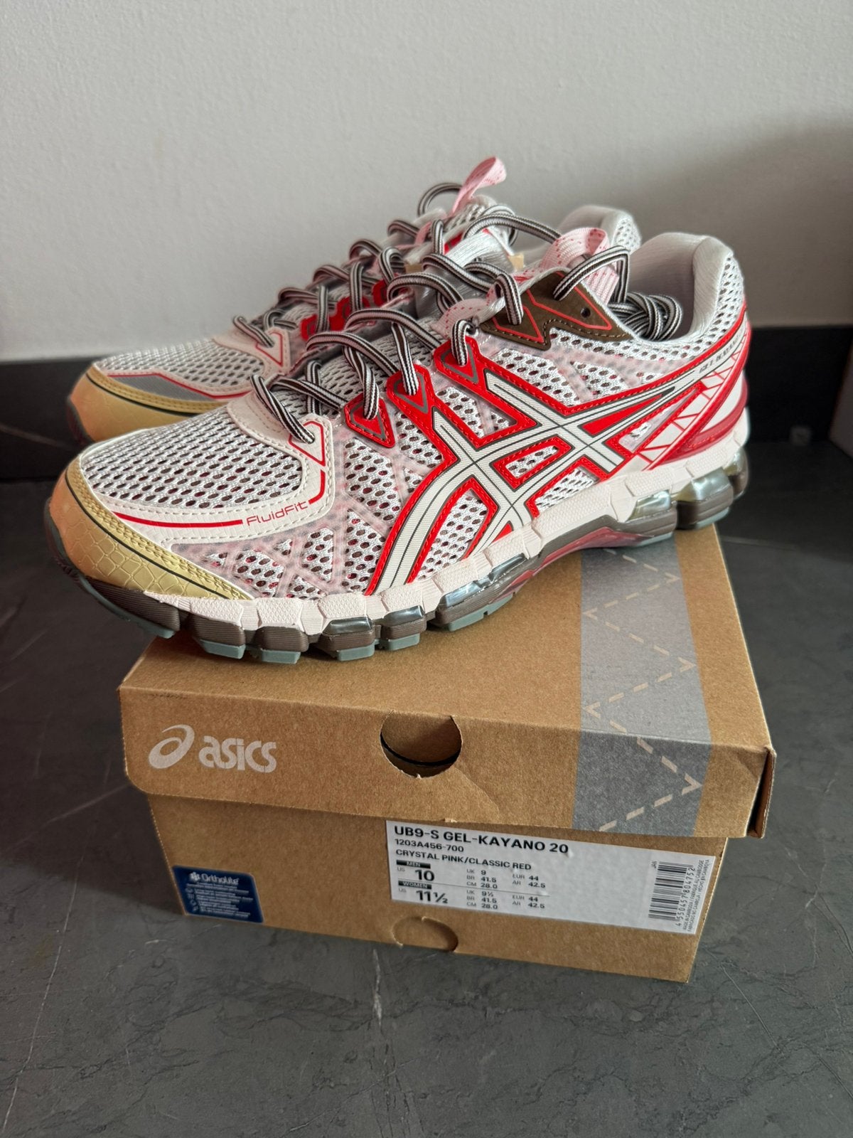 ASICS UB9 Kayano 20 - chrystal pink/ classic red EUR 44, Hardloopschoenen, Nieuw, Ophalen of Verzenden, Hardlopen