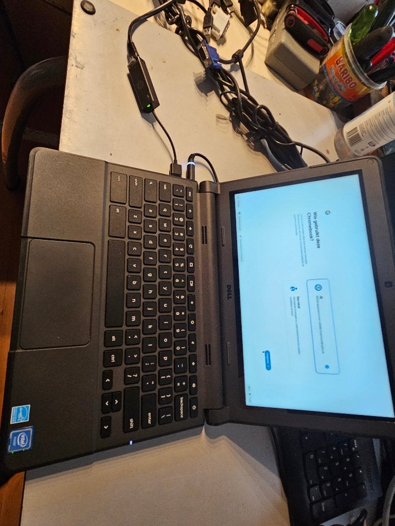 Chromebook dell 11 inch, Computers en Software, Chromebooks, 4 GB of minder, Qwerty, Touchscreen, Ophalen of Verzenden
