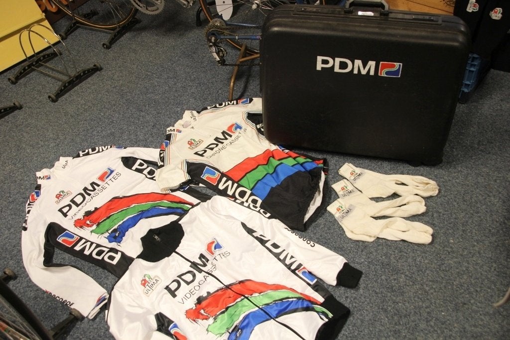 7 stuks ''vintage' PDM wielershirt + PDM koffer / retro race, Fietsen en Brommers, Fietsaccessoires | Fietskleding, Gebruikt, Bovenkleding