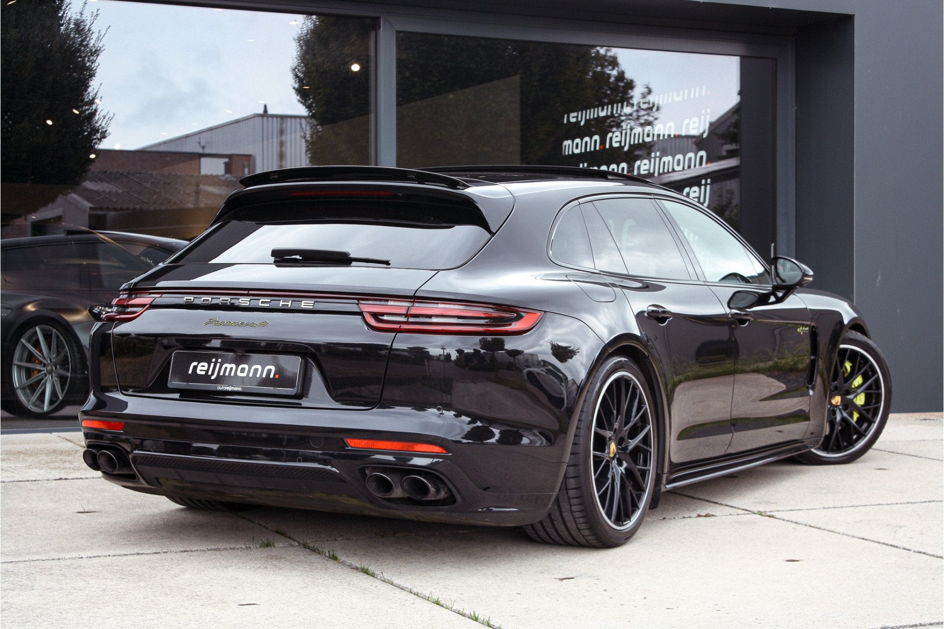 Porsche Panamera Sport Turismo 2.9 E-Hybrid SportDesign | Lu, Auto's, Automaat, Gebruikt, Met garantie (alle), Vierwielaandrijving