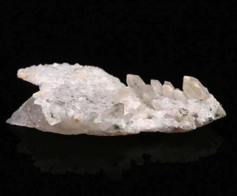 TOPAAS kristallen op KWARTS uit Namibië., Ophalen of Verzenden, Mineraal