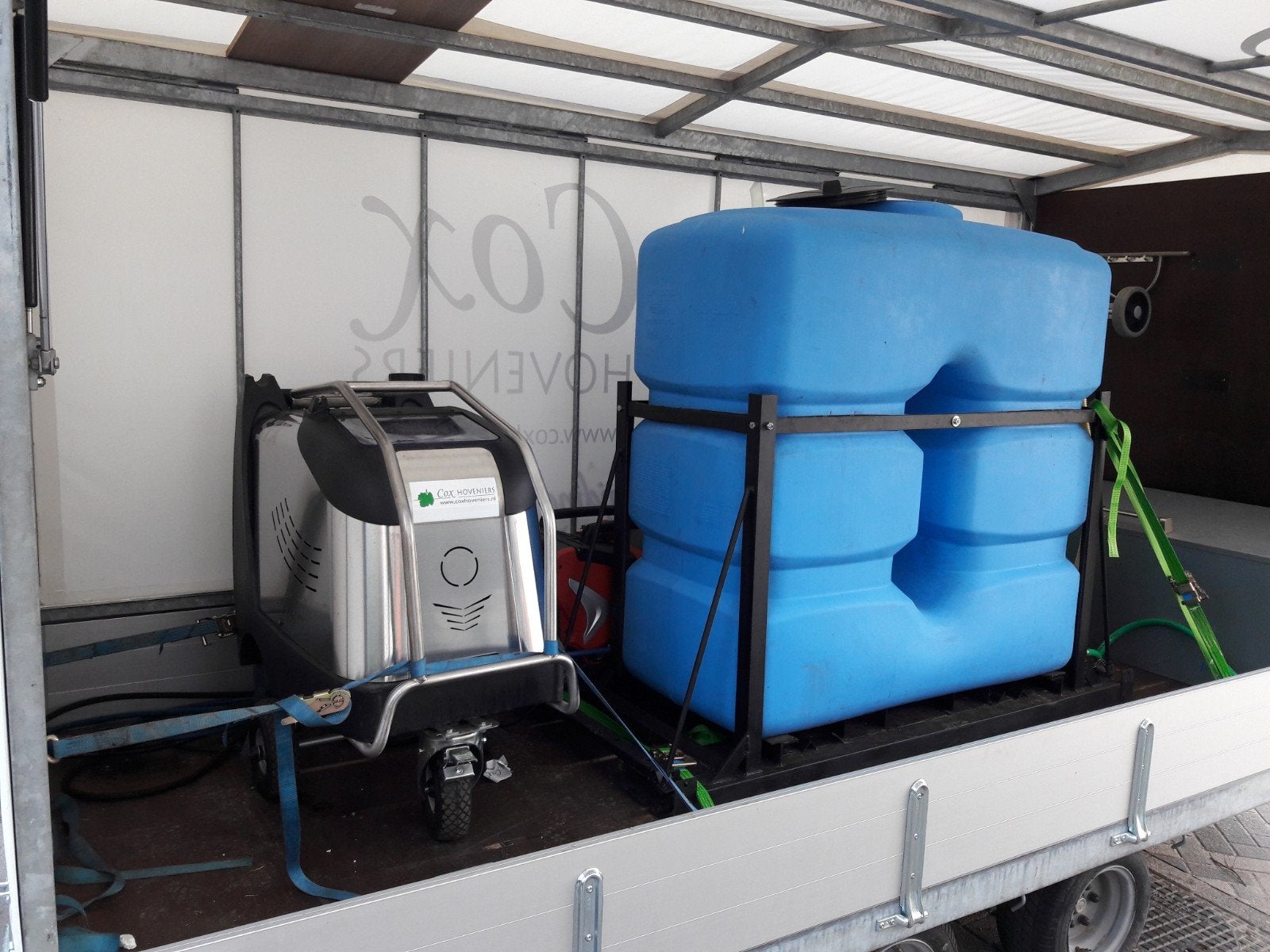 Biologische onkruidbestrijdingsmachine met heetwater, Ophalen, Onkruidbestrijding