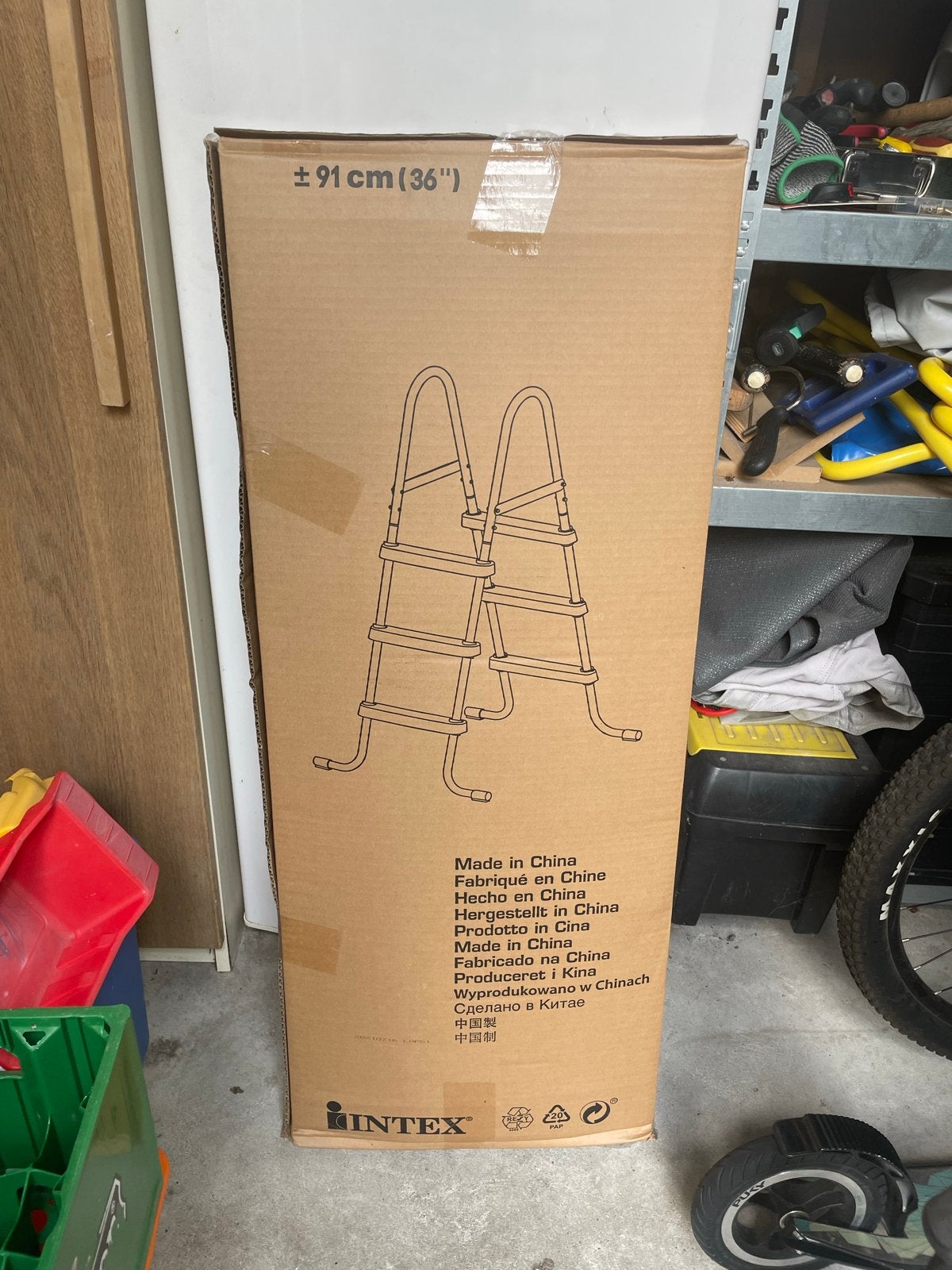 Intex Zwembadladder 91 cm (36") - Nieuw in doos, Doe-het-zelf en Verbouw, Ladders en Trappen, Ophalen, Nieuw, Ladder, Minder dan 2 meter