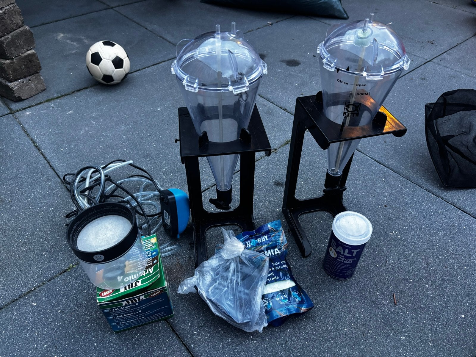 2x JBL artemia broerset incl luchtpompjes, zout en filters, Ophalen of Verzenden