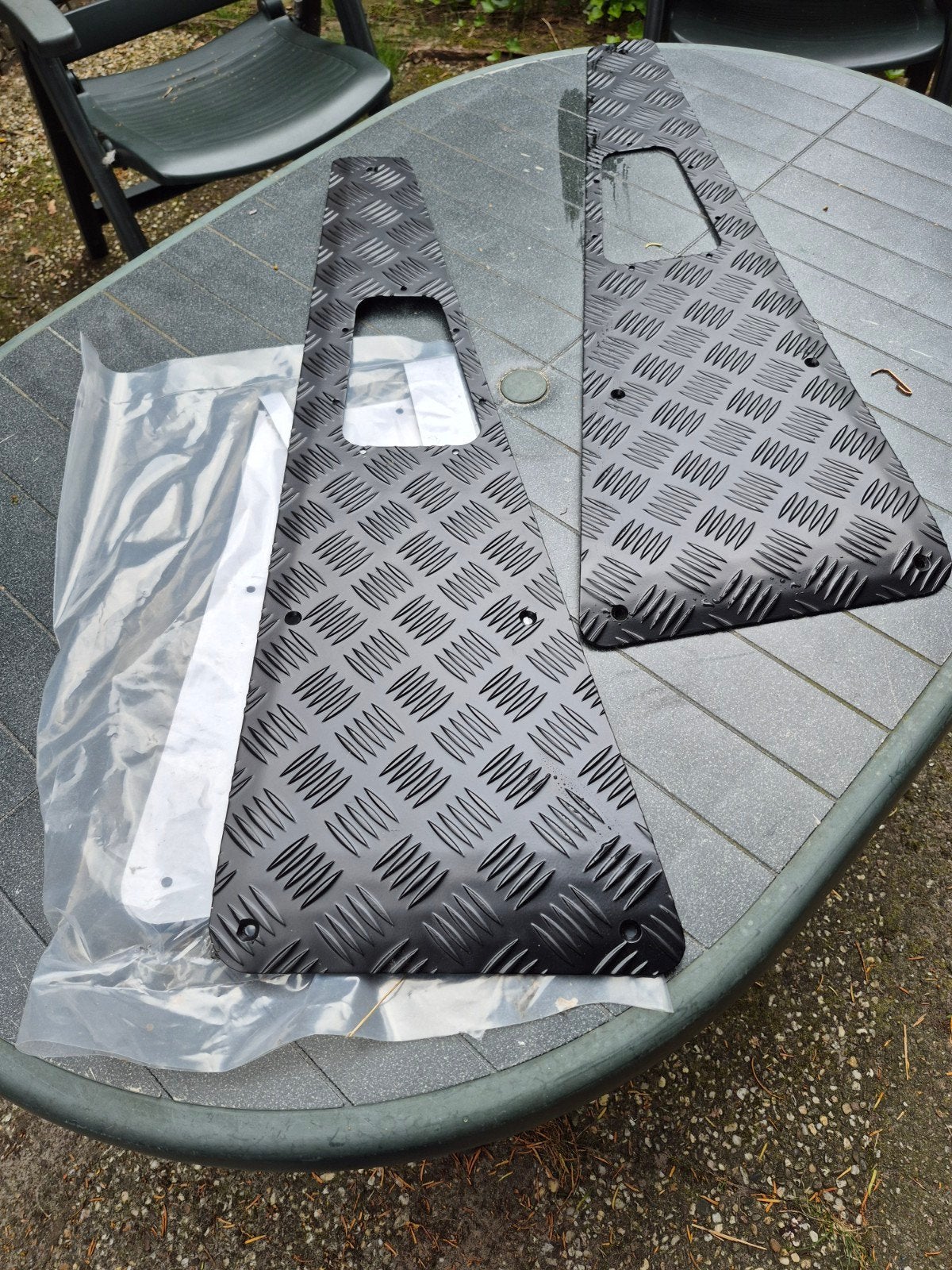 Terrafirma Wing Tops Chequer Plate Zwart - Land Rover, Auto-onderdelen, Carrosserie en Plaatwerk, Land Rover, Voor, Nieuw, Ophalen of Verzenden