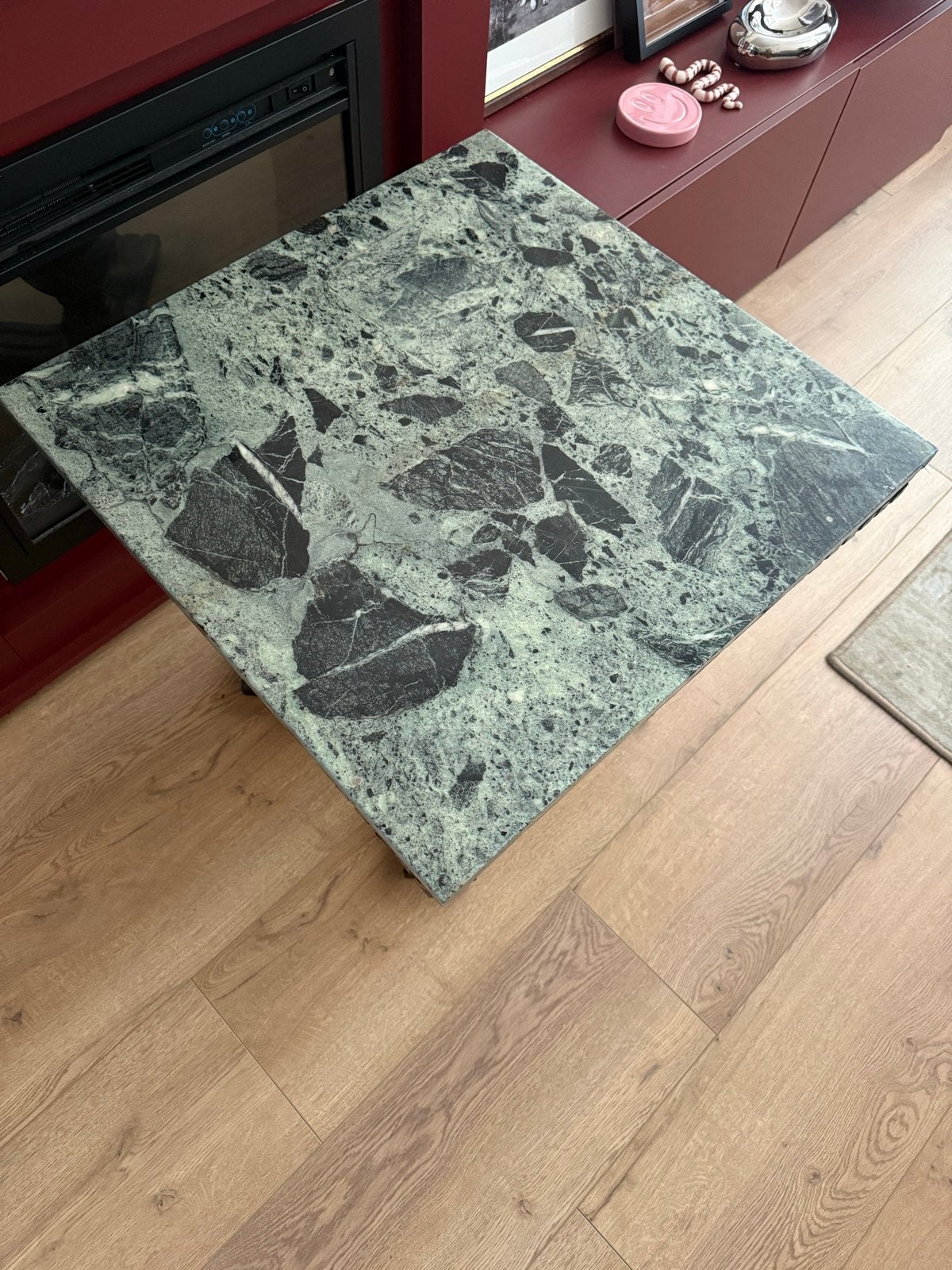 Foto 3 van Vintage unieke Bijzettafel met Groen Marmeren Blad- 60x60 cm