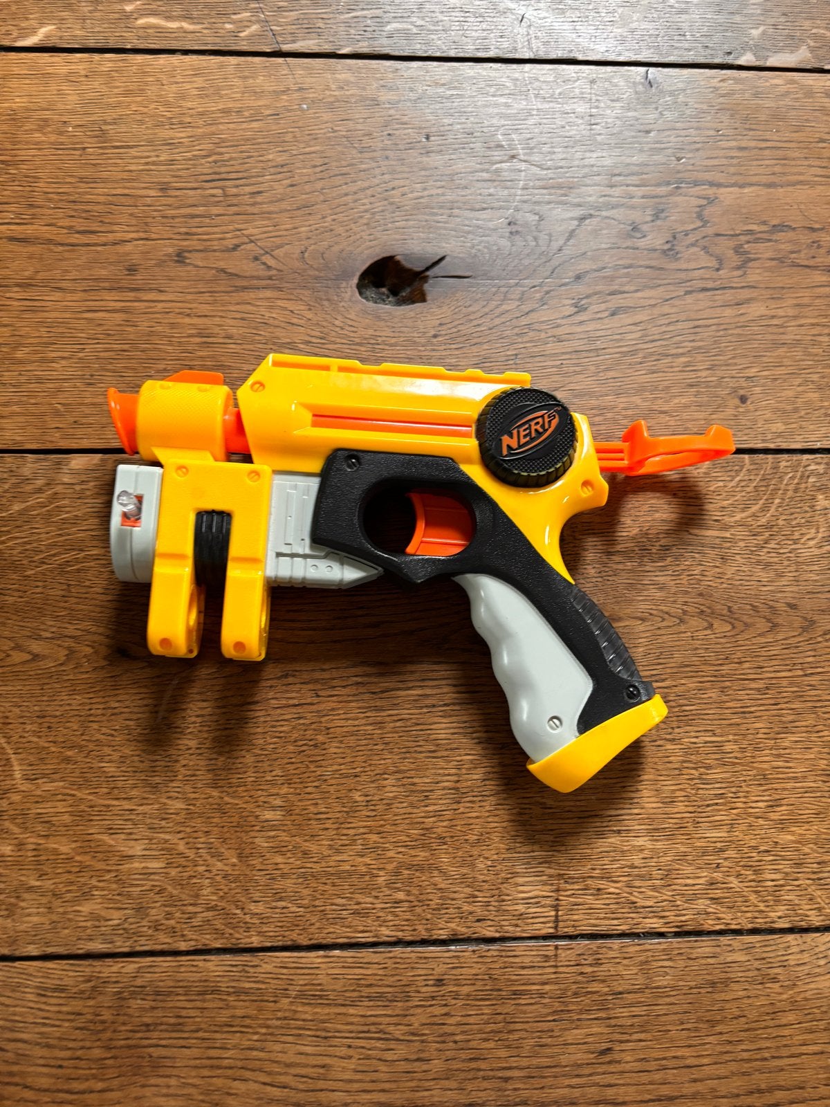 Nerf N-Strike Elite Firestrike Blaster met Lichtstraal, Ophalen, Zo goed als nieuw