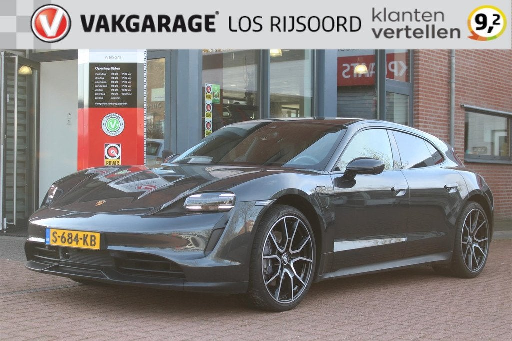 Porsche Taycan Sport Turismo Performance Plus 79 kWh | SOH 9, Auto's, Porsche, Automaat, Gebruikt, Zwart, 110 €/maand