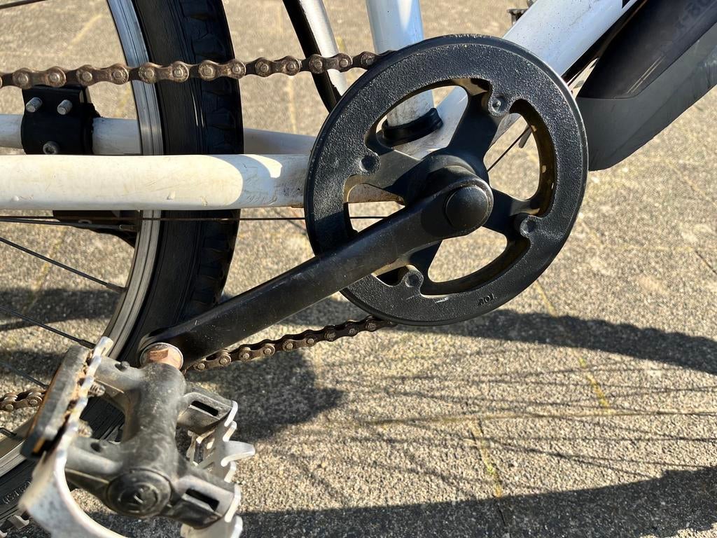 Decathlon 24 inch fiets met upgrades., Fietsen en Brommers, Fietsen | Crossfietsen en BMX, Ophalen, Gebruikt, Staal, Velgrem