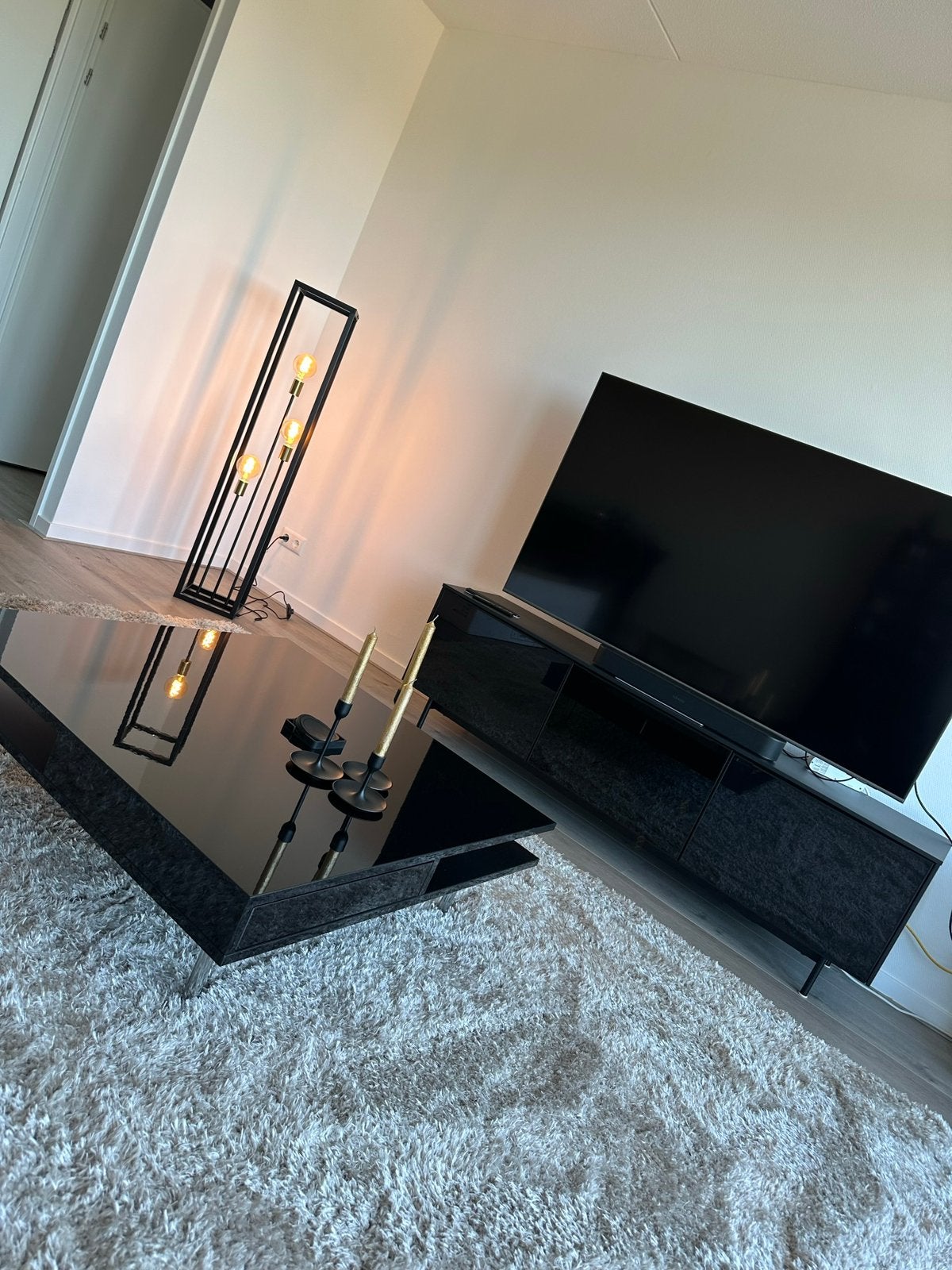 IKEA meubels zwart – tv-meubel, vitrinekast & salontafel, Ophalen, Zo goed als nieuw, 25 tot 50 cm, Minder dan 100 cm