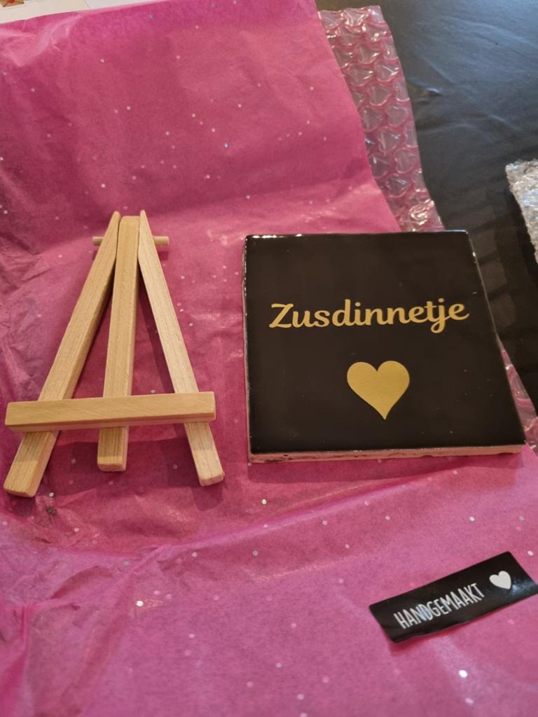 Tegeltje zusdinnetje nieuw, Ophalen of Verzenden, Nieuw